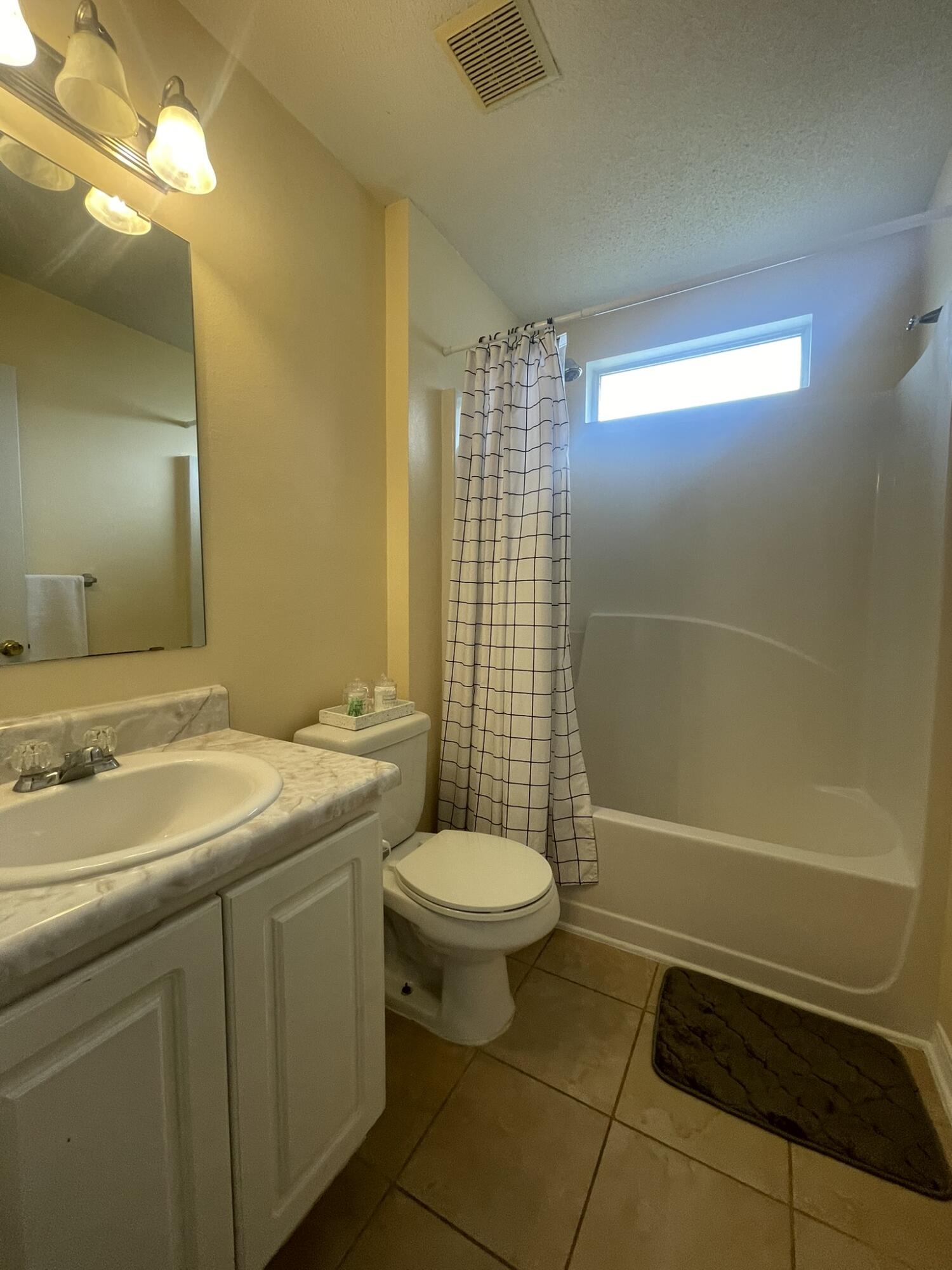ANTIOCH ESTATES - Residential Lease