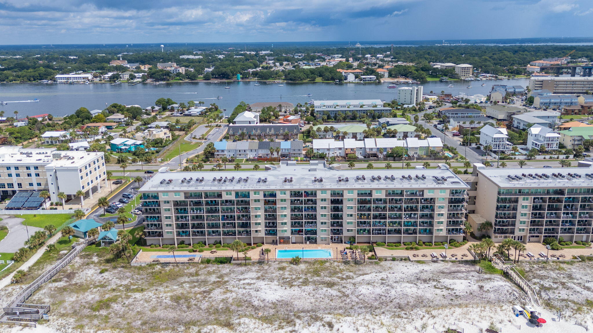 BREAKERS OF FWB PH II - Residential