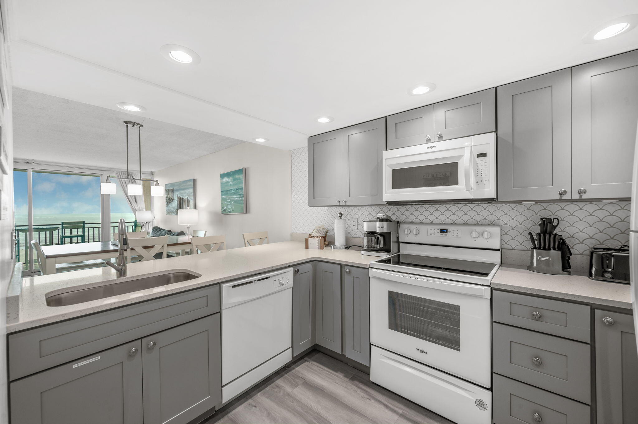 BREAKERS OF FWB PH II - Residential