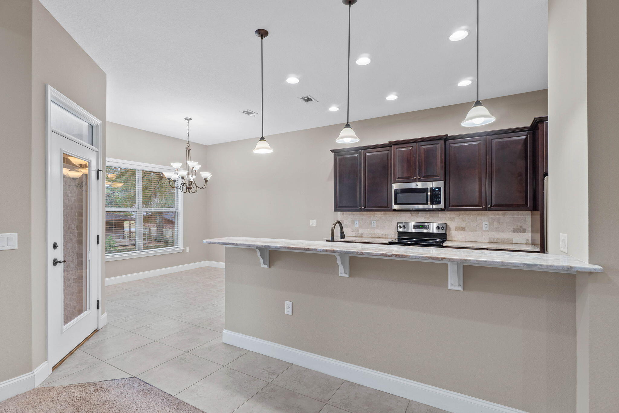 METES & BOUNDS - Residential Lease