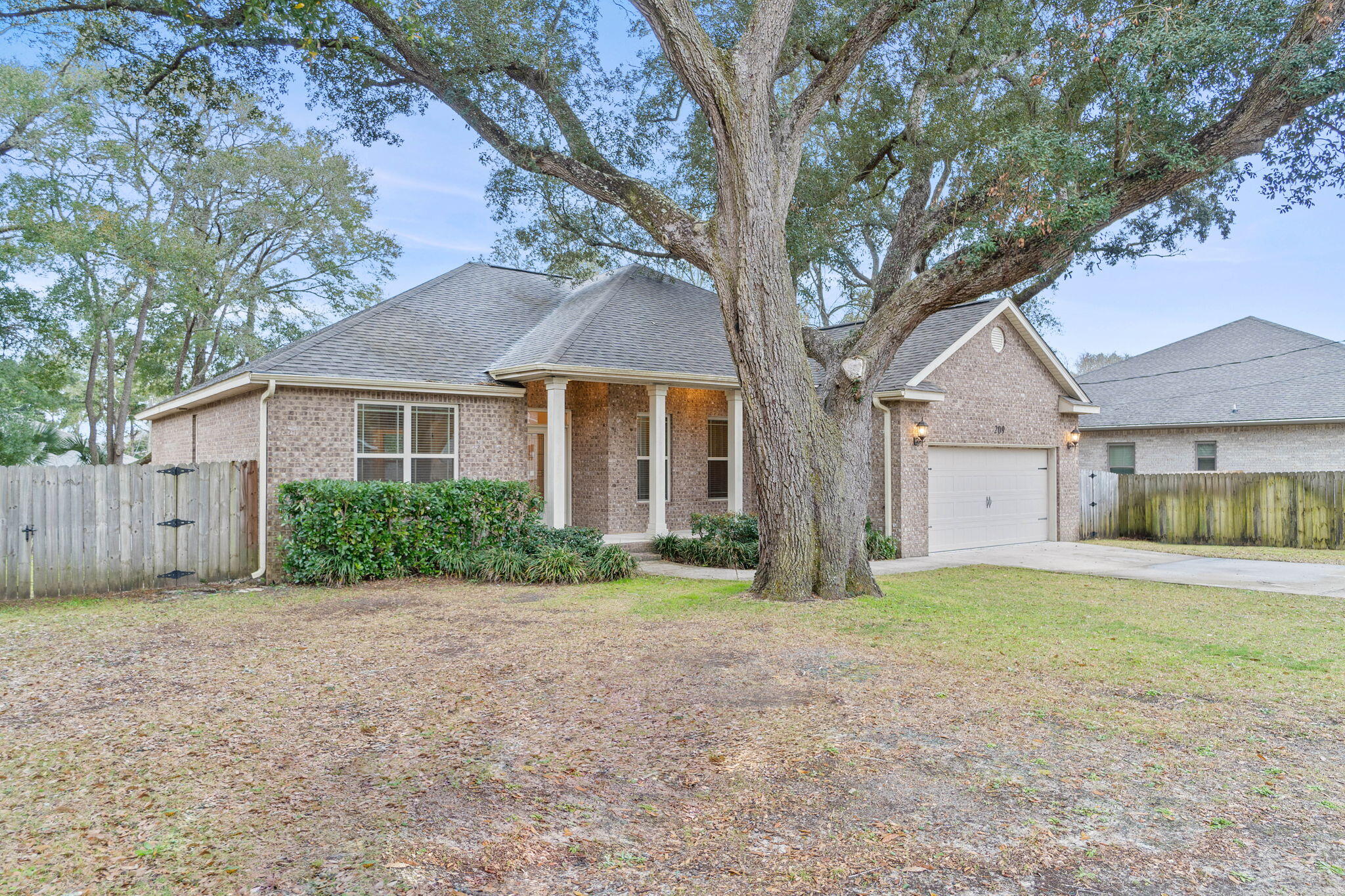 METES & BOUNDS - Residential Lease