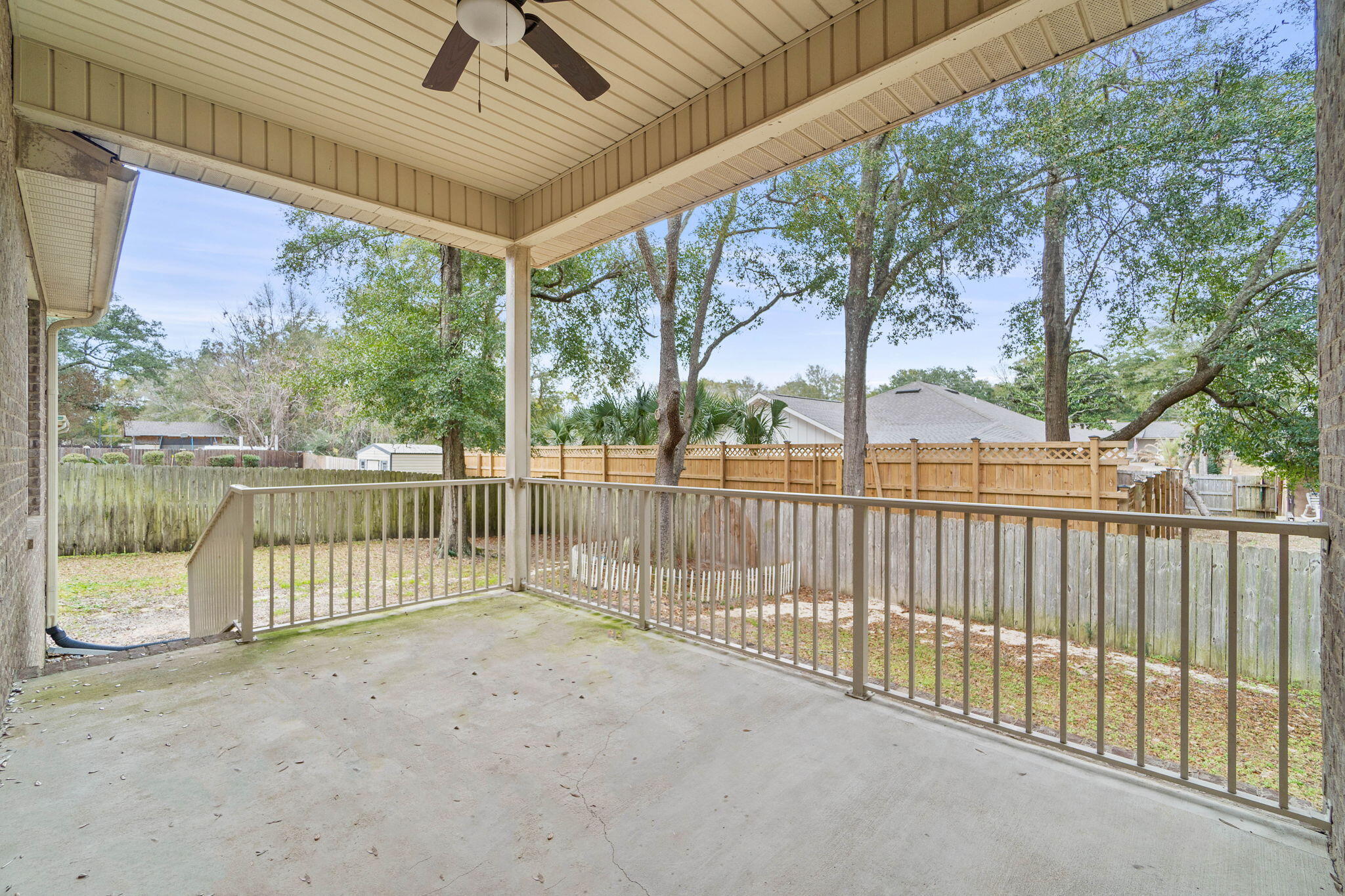 METES & BOUNDS - Residential Lease