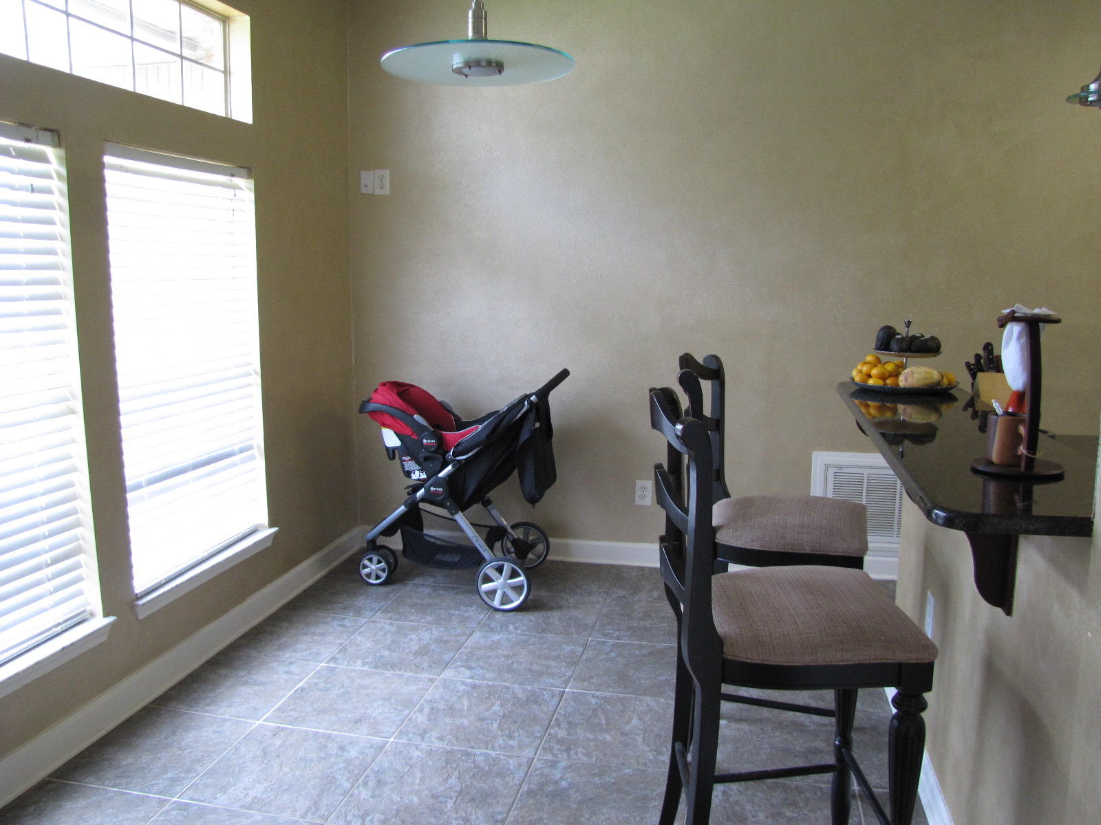RIDGE WOOD MANOR - Residential Lease