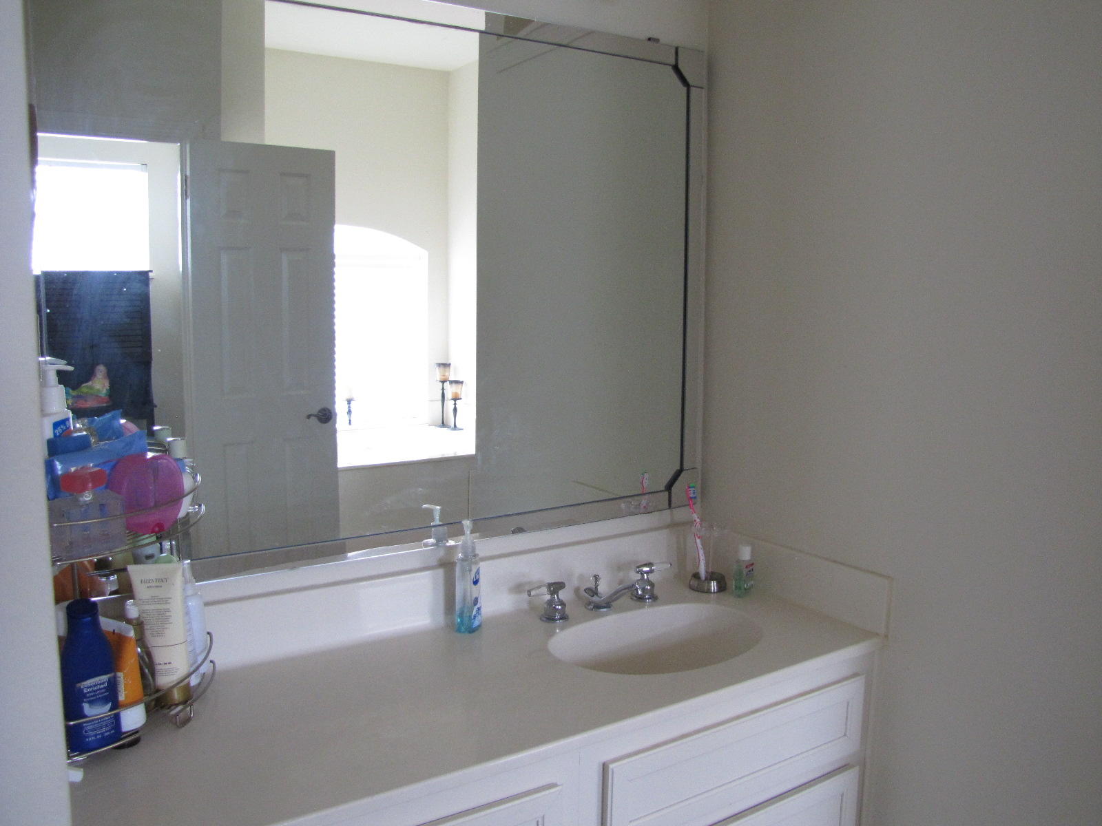 RIDGE WOOD MANOR - Residential Lease