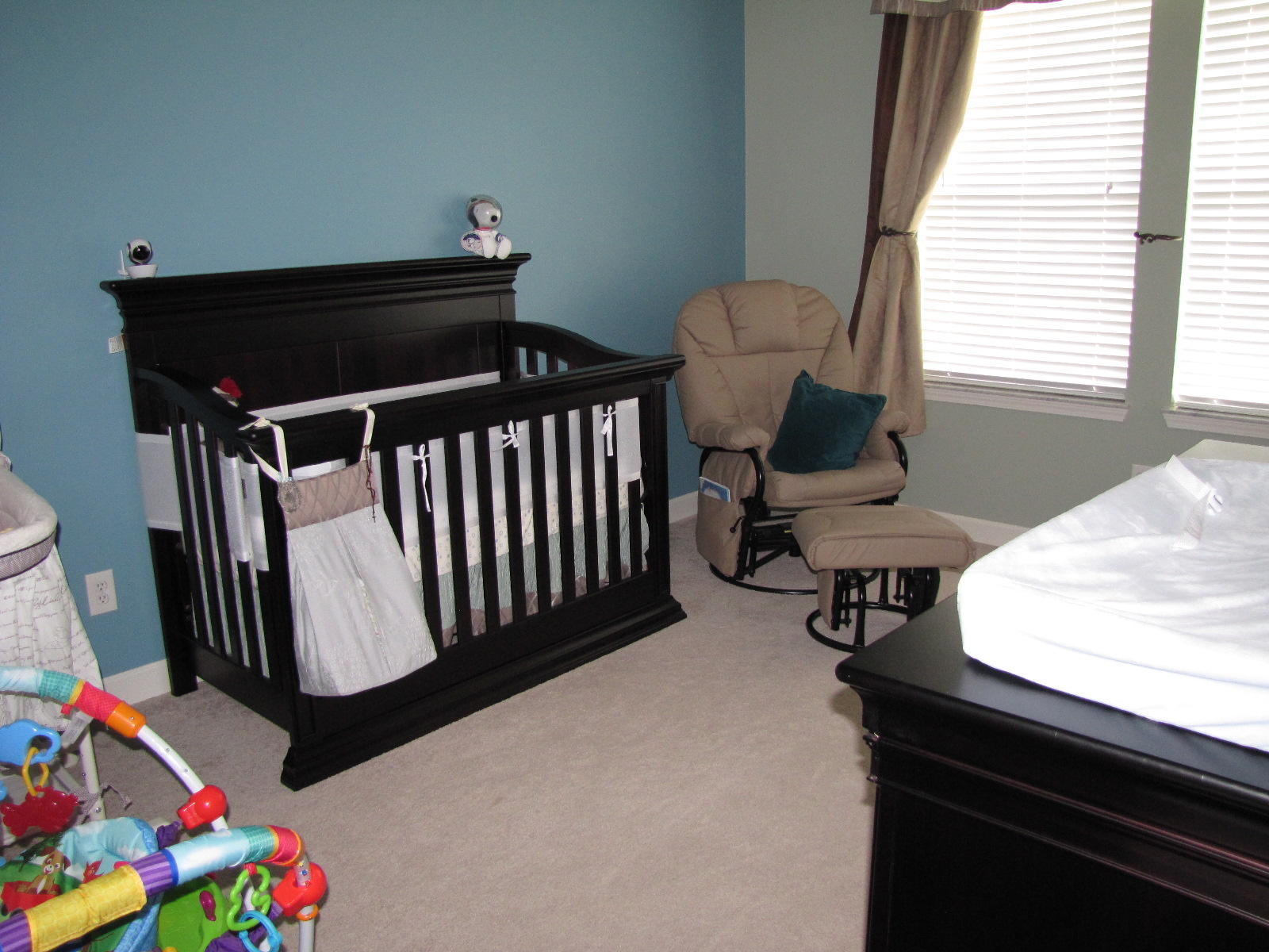 RIDGE WOOD MANOR - Residential Lease