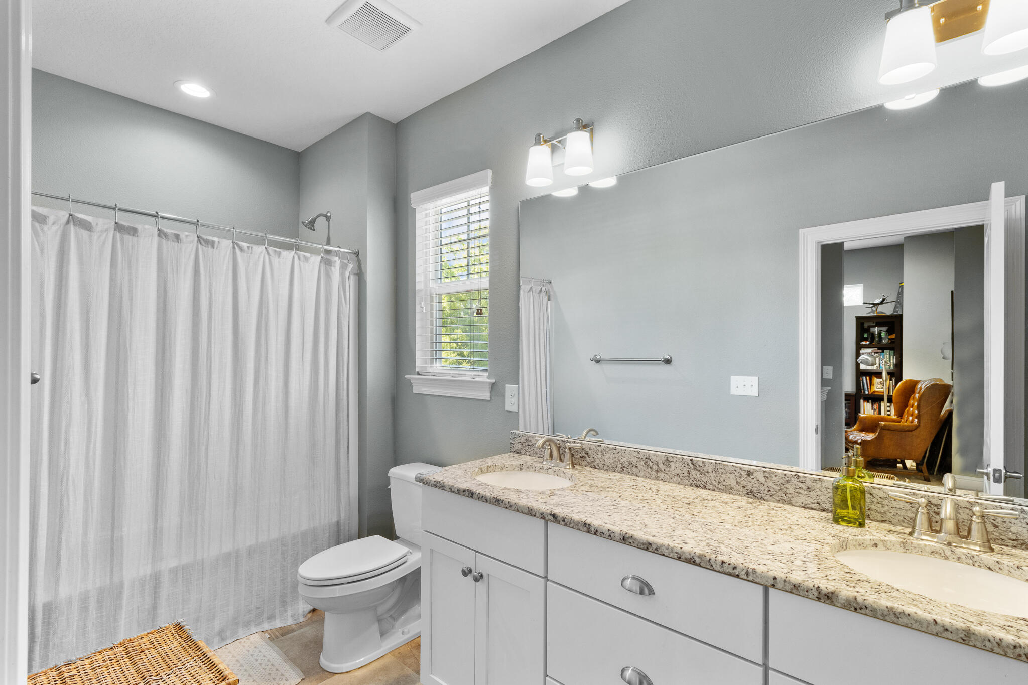 Hattie's Grove - Residential Lease