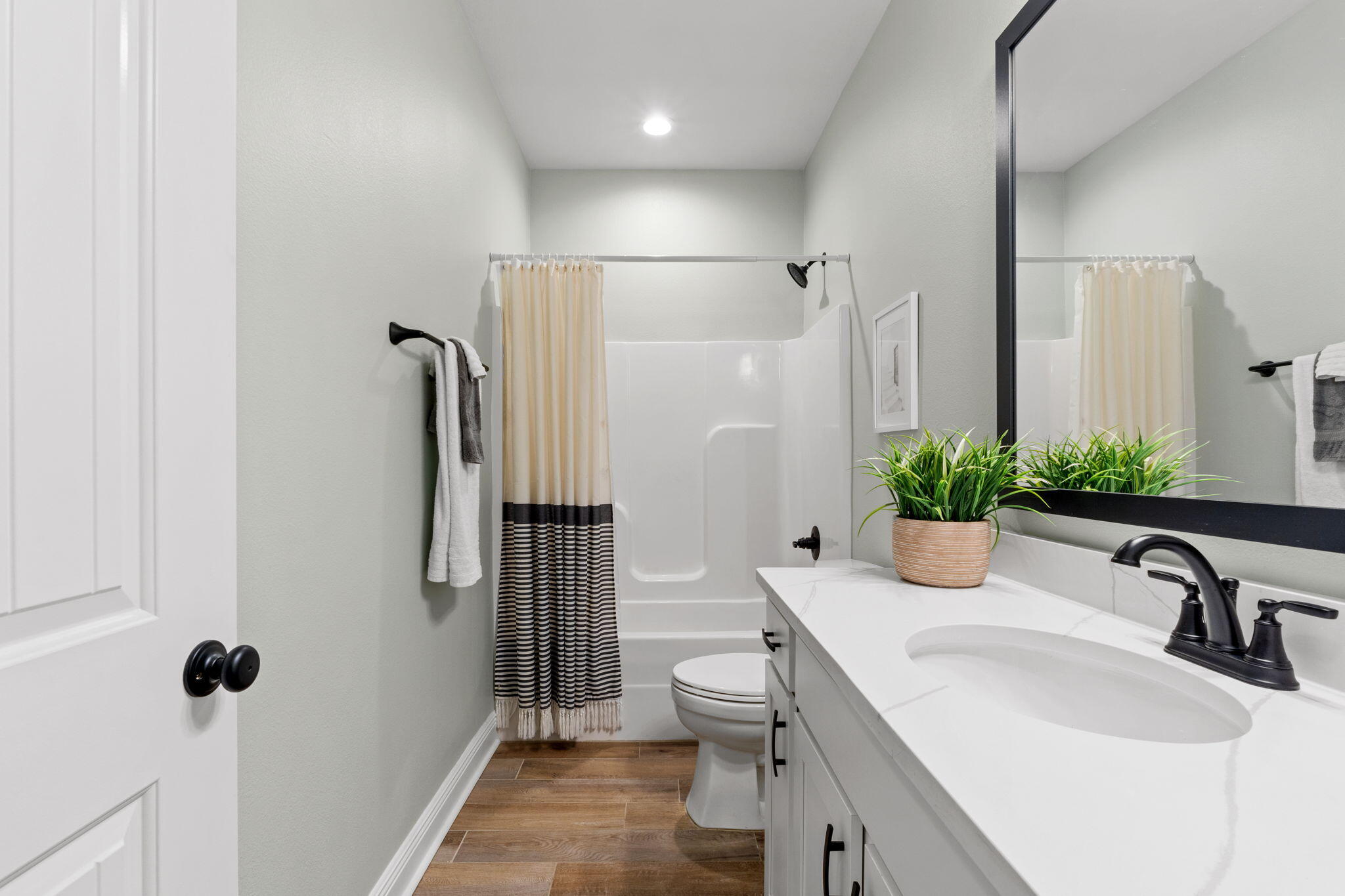 HAMMOCK BAY - Residential