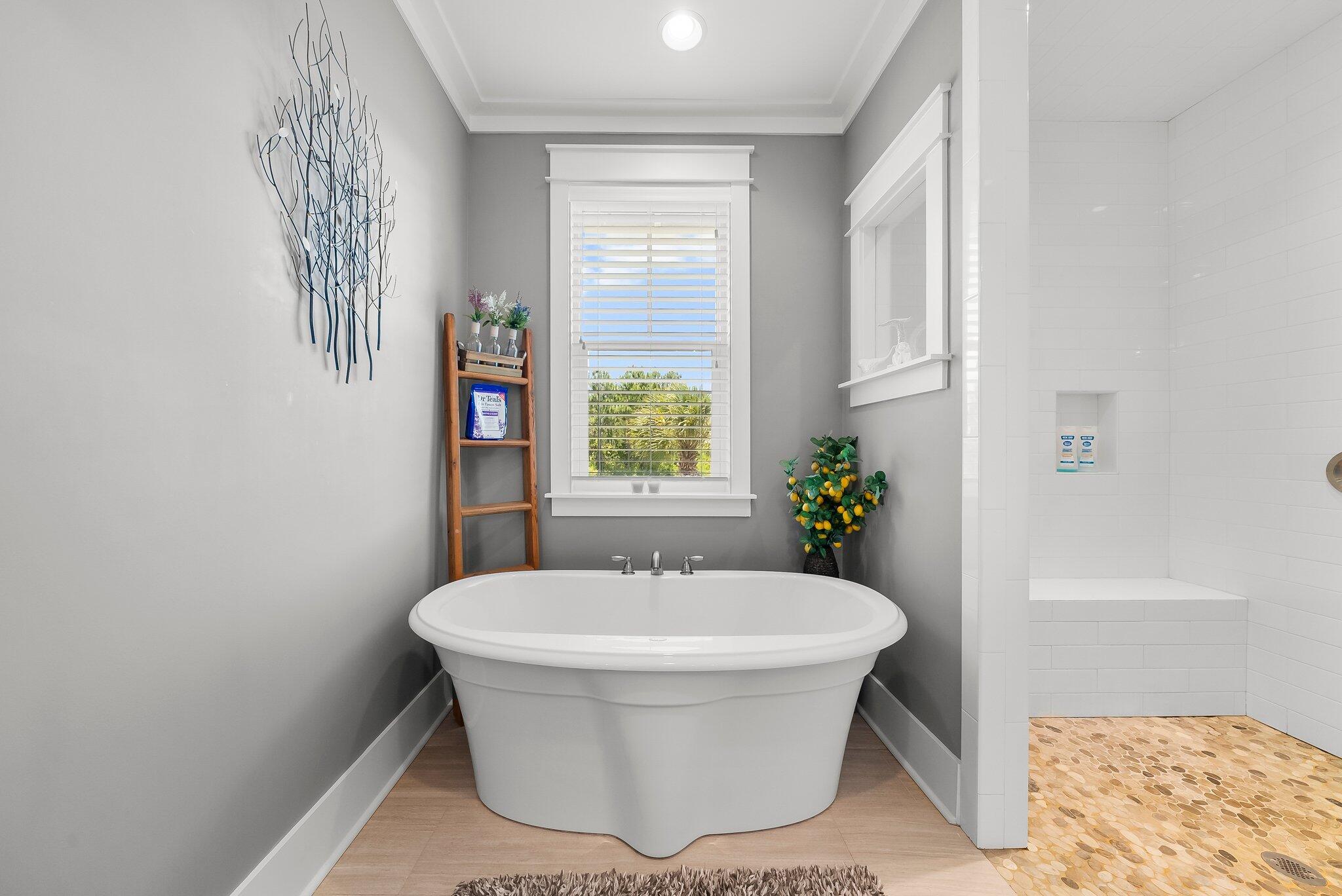 CYPRESS BREEZE PLANTATION - Residential