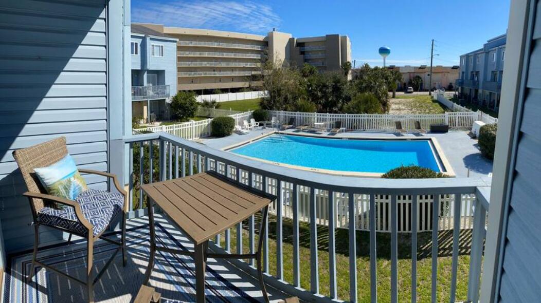 COMMODORES LANDING 2-B - Residential