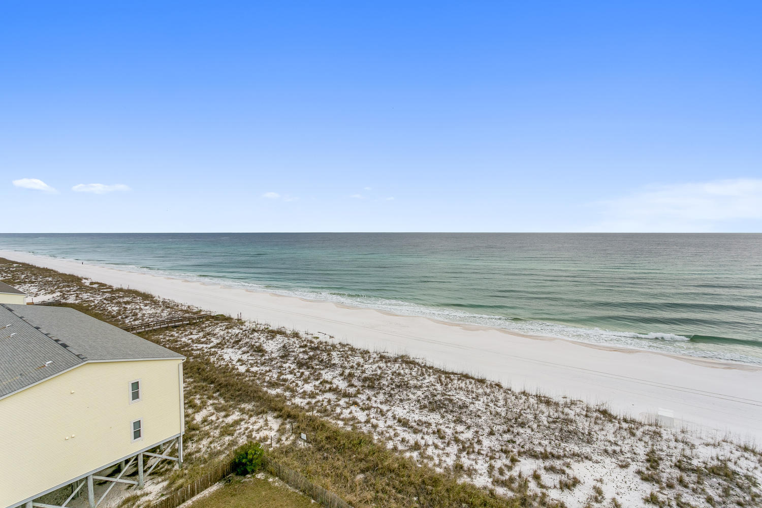 REGENCY TOWERS - Residential