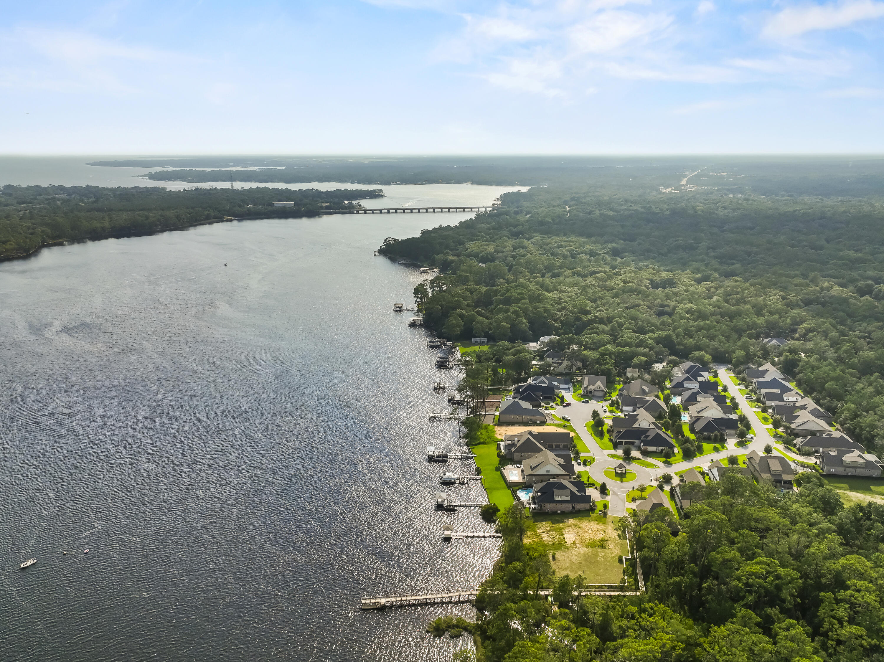 WATER'S EDGE - Residential
