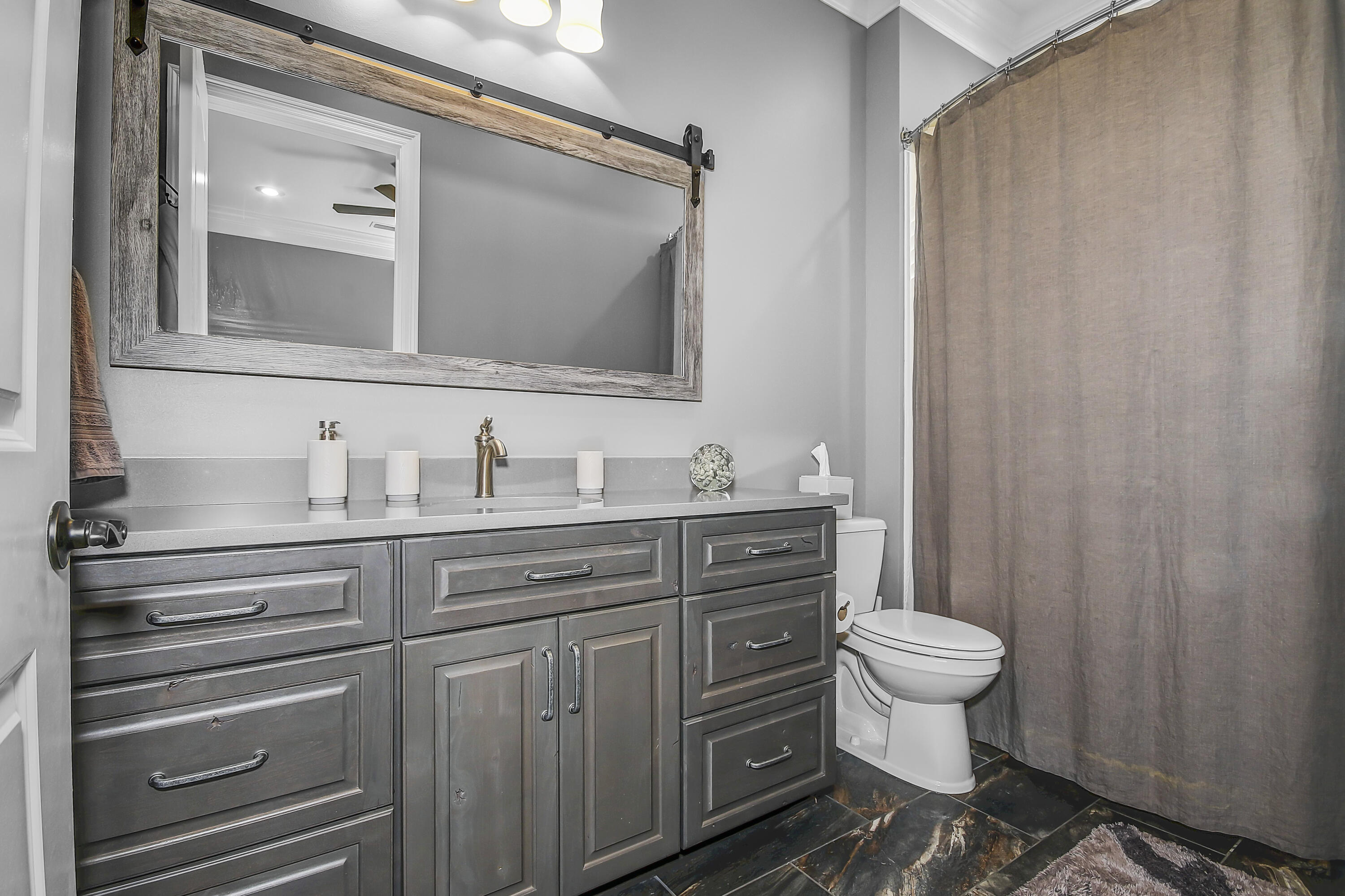 WATER'S EDGE - Residential