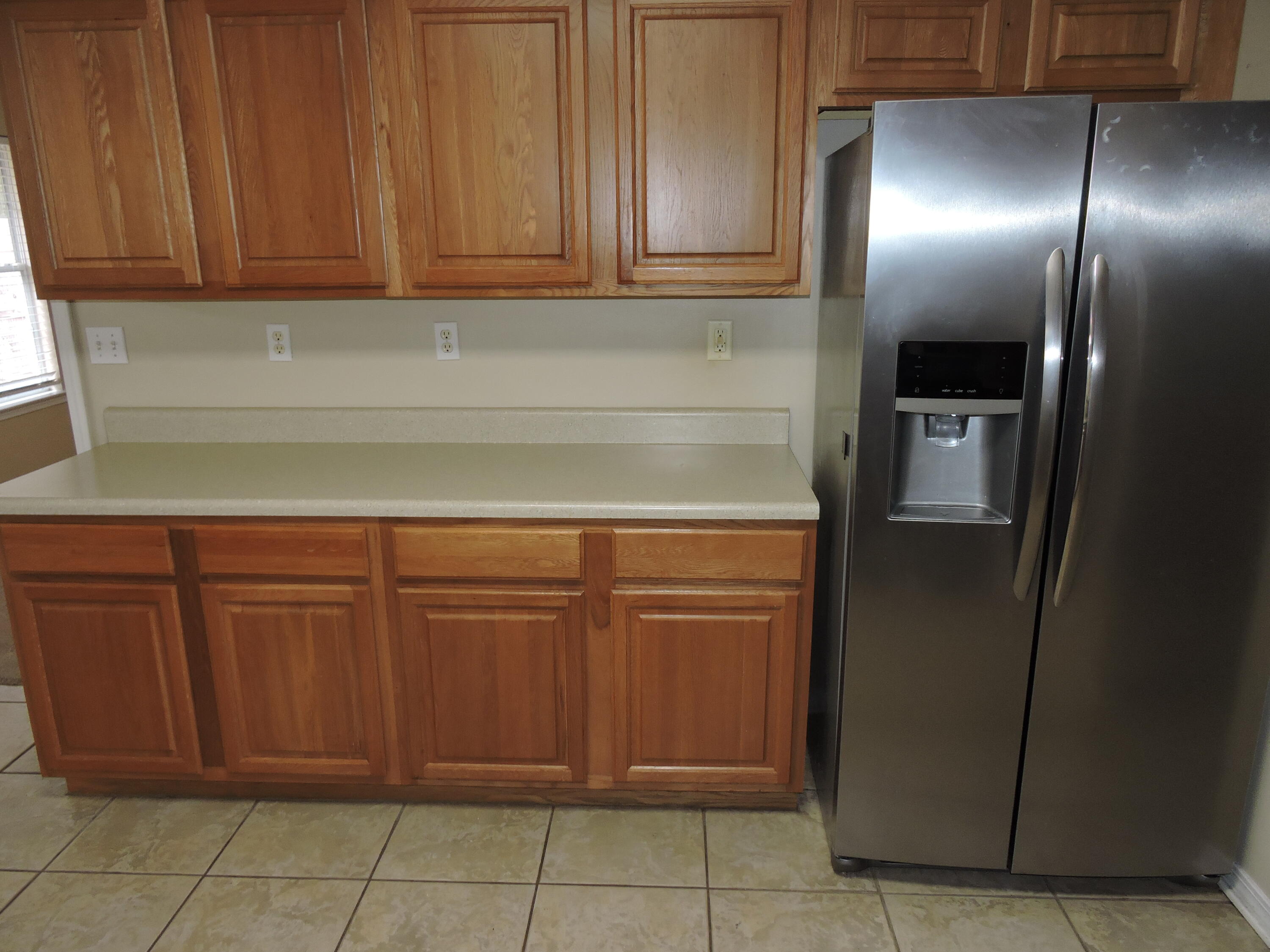 OAKDALE MINI FARMS RESUB LOT 01 - Residential Lease