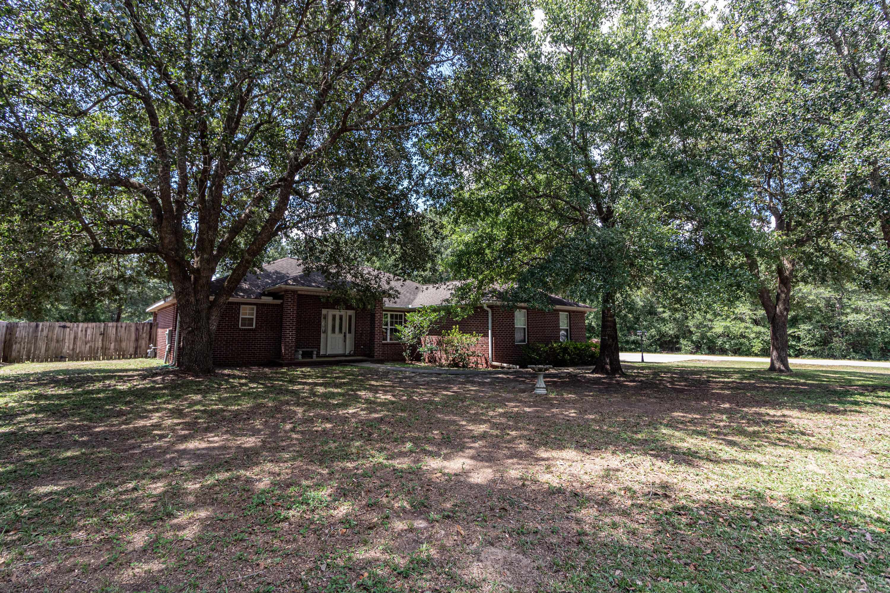 GARDEN OAKS - Residential