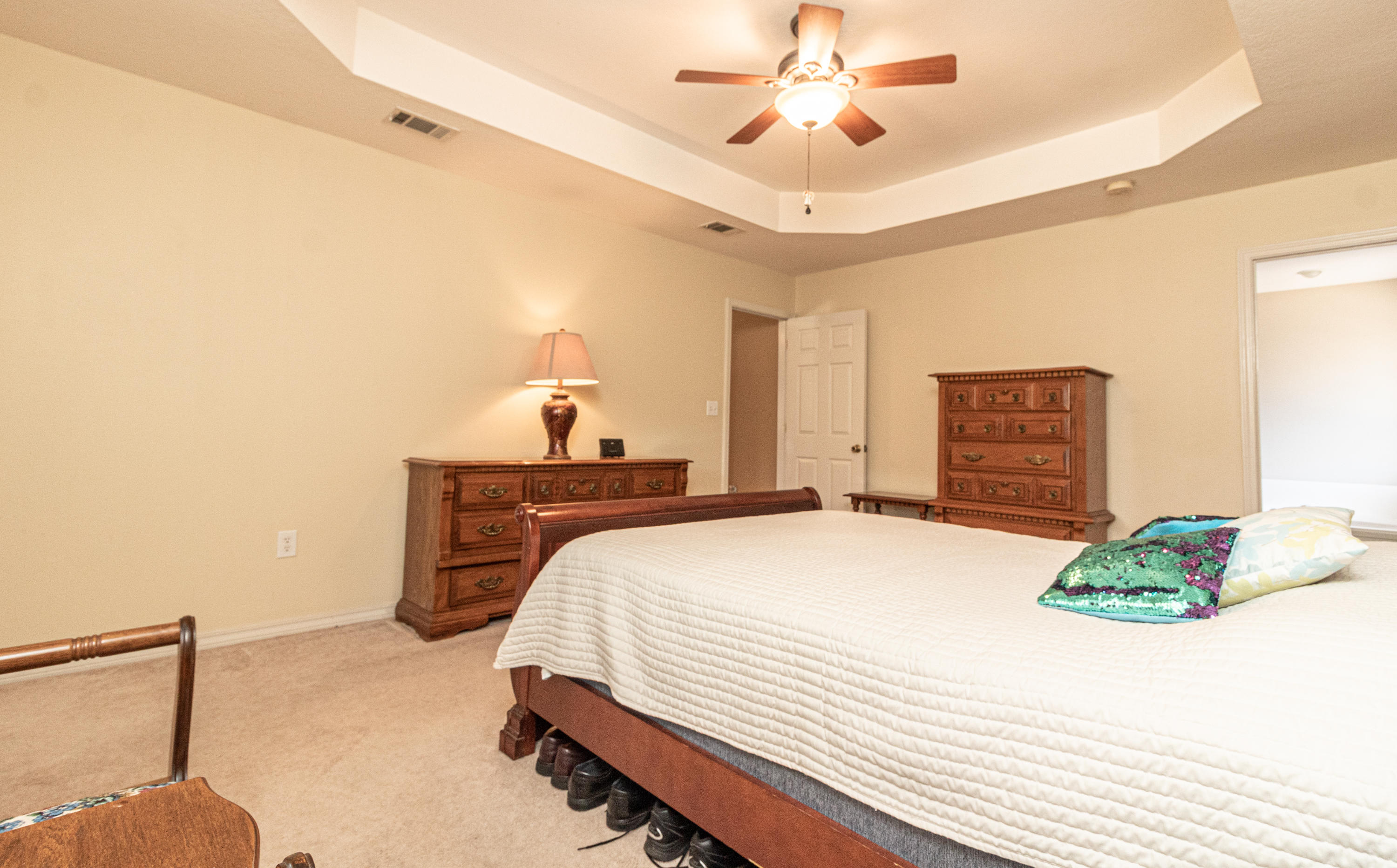 GARDEN OAKS - Residential