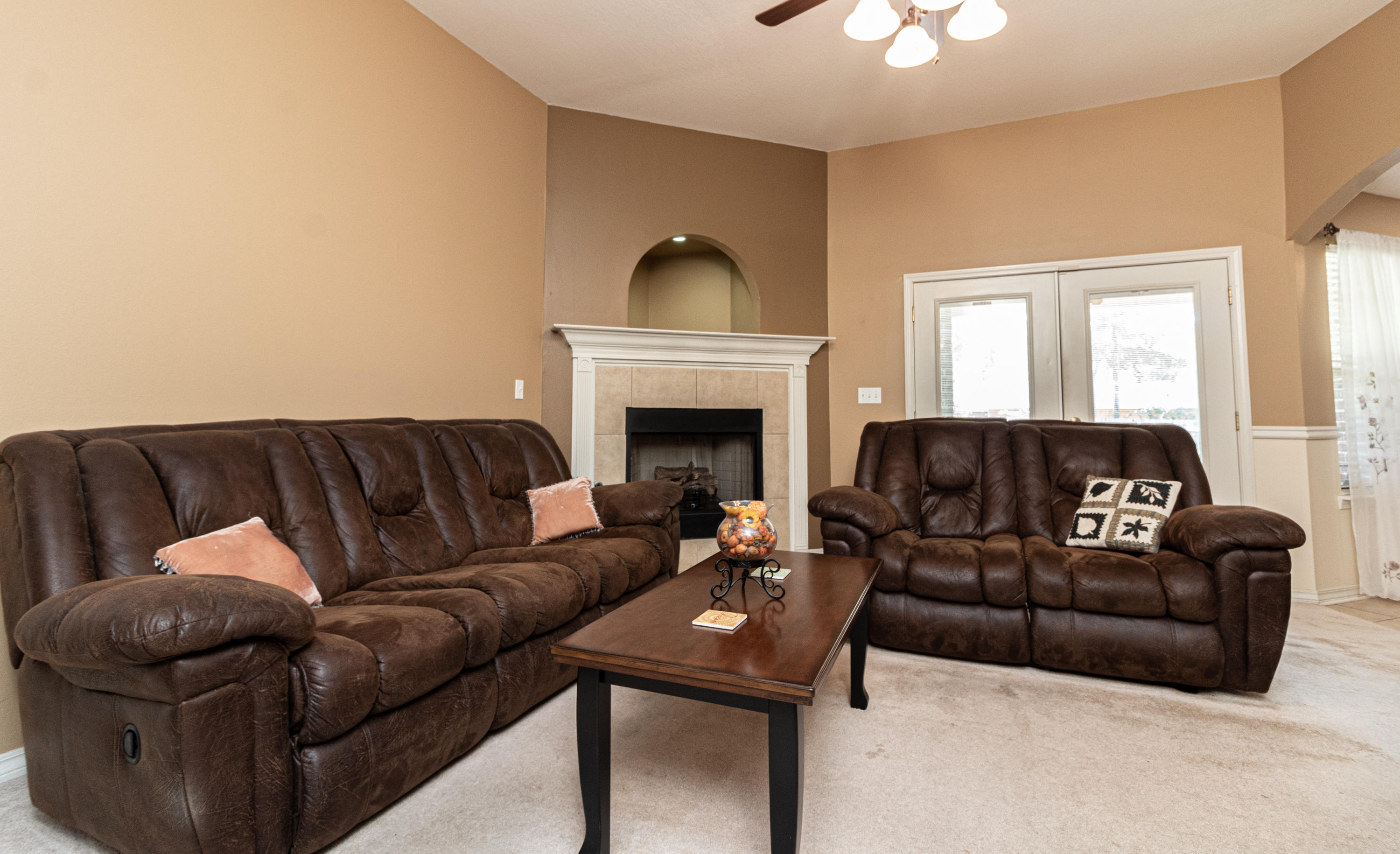 GARDEN OAKS - Residential