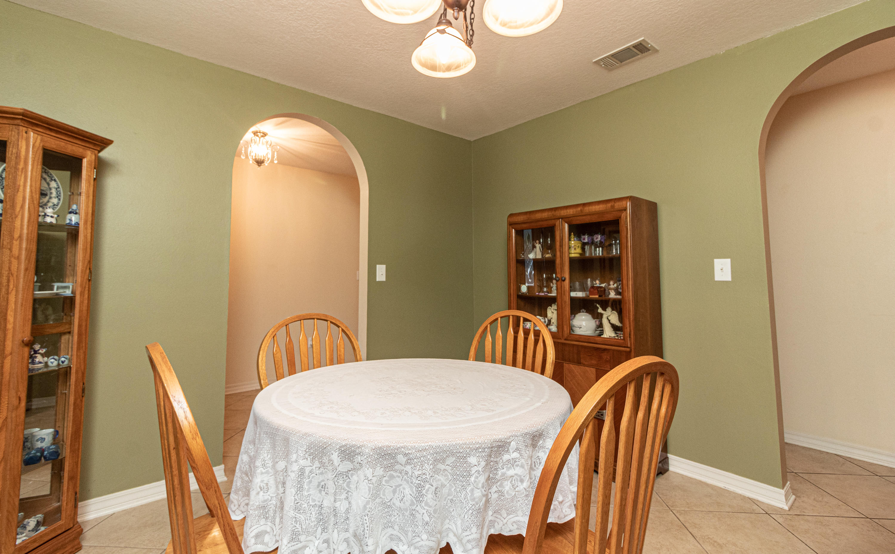 GARDEN OAKS - Residential