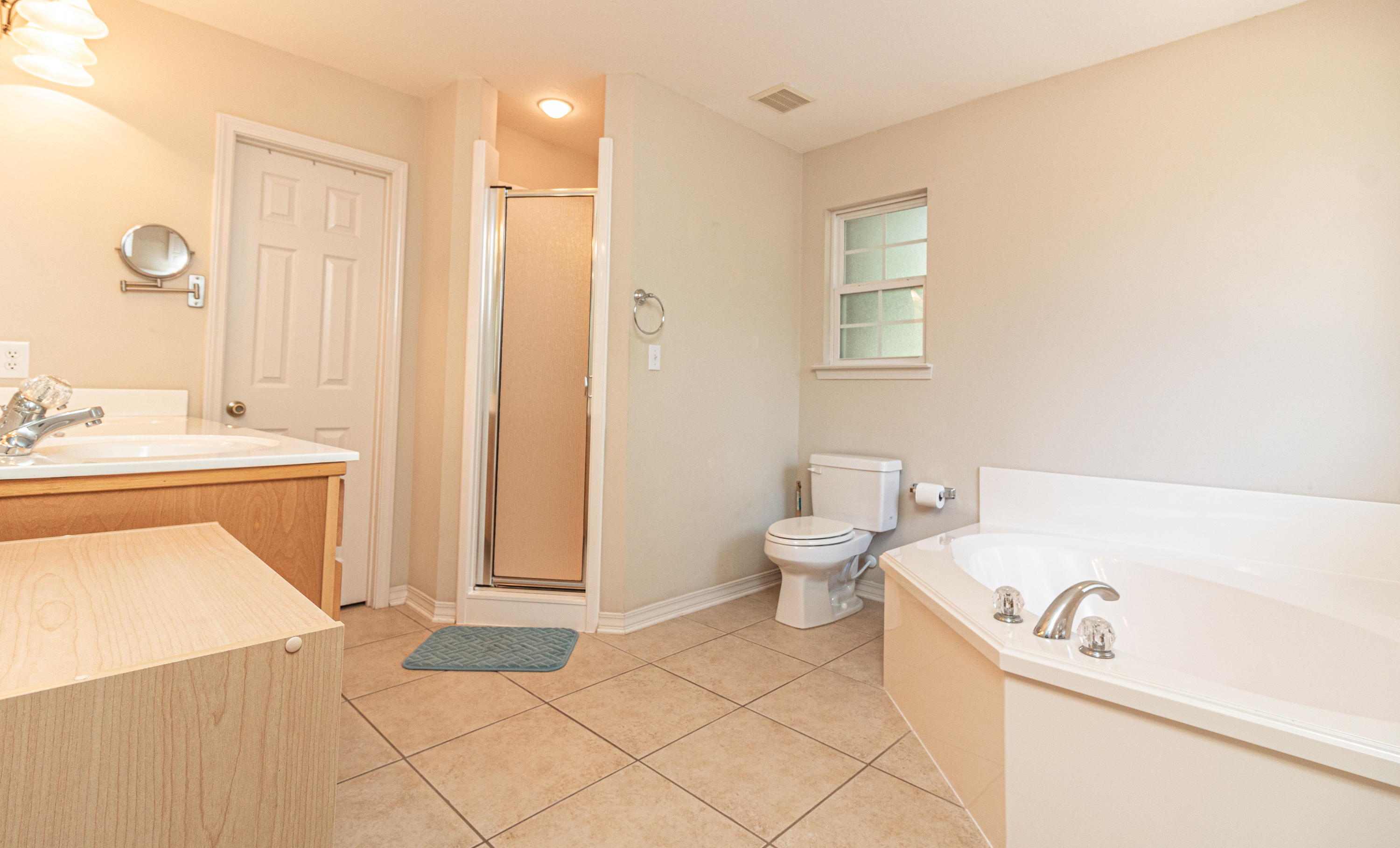 GARDEN OAKS - Residential