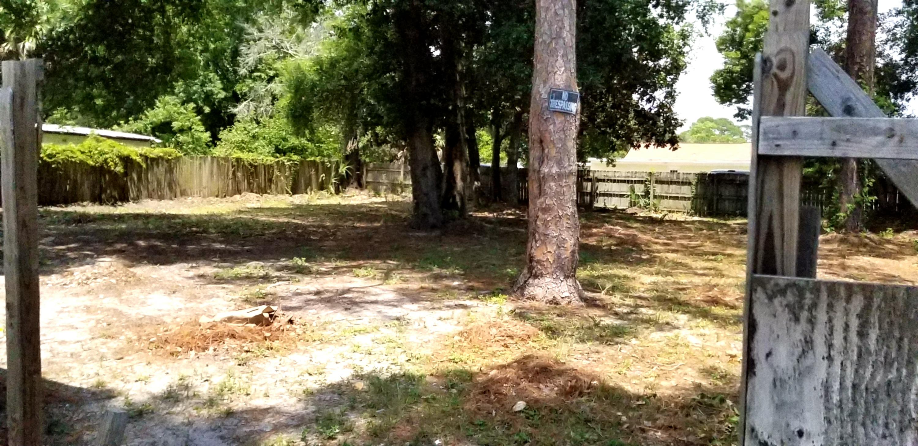 BROOKS ADDN TO FORT WALTON BEACH - Residential