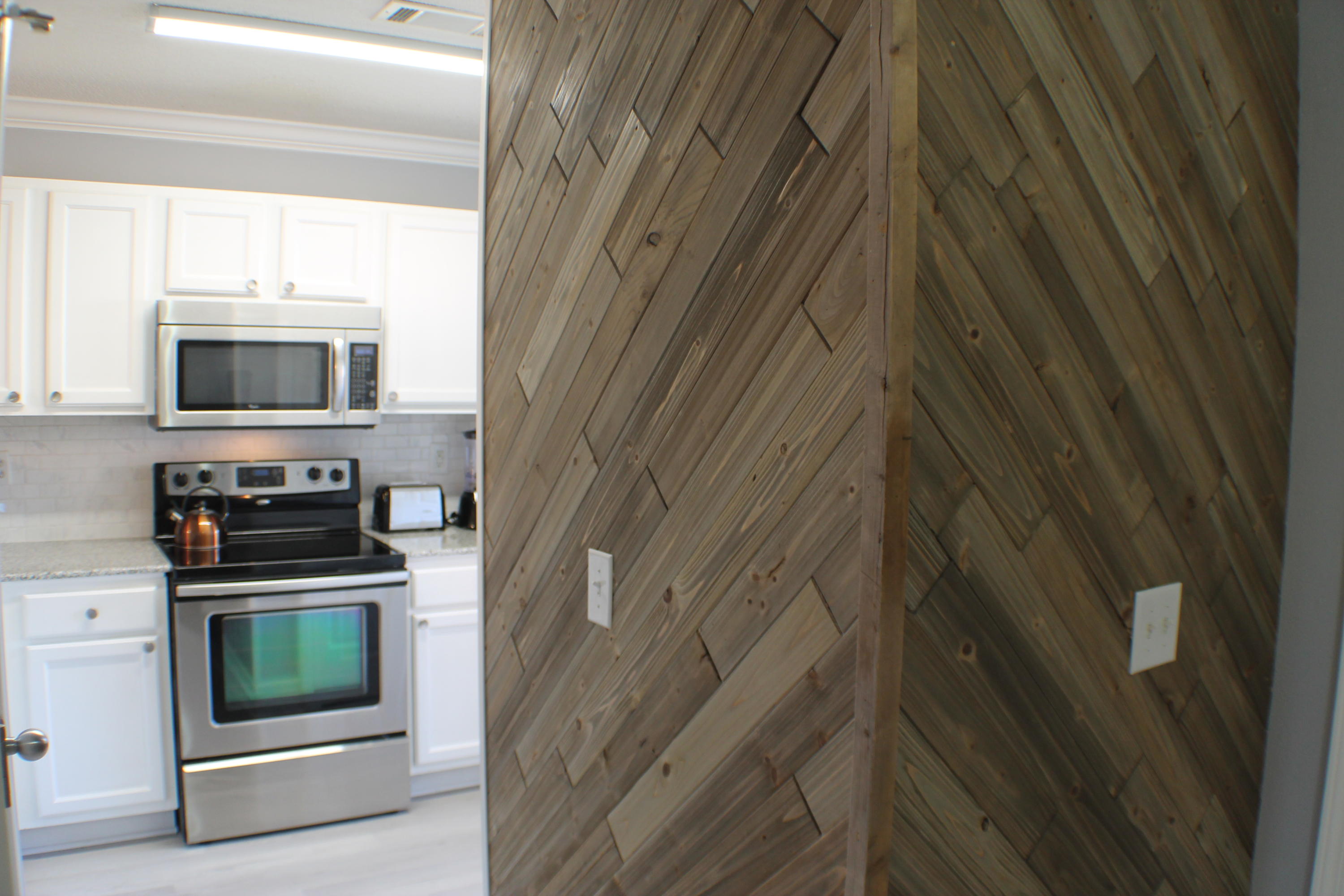 STILLWELL ESTATES - Residential