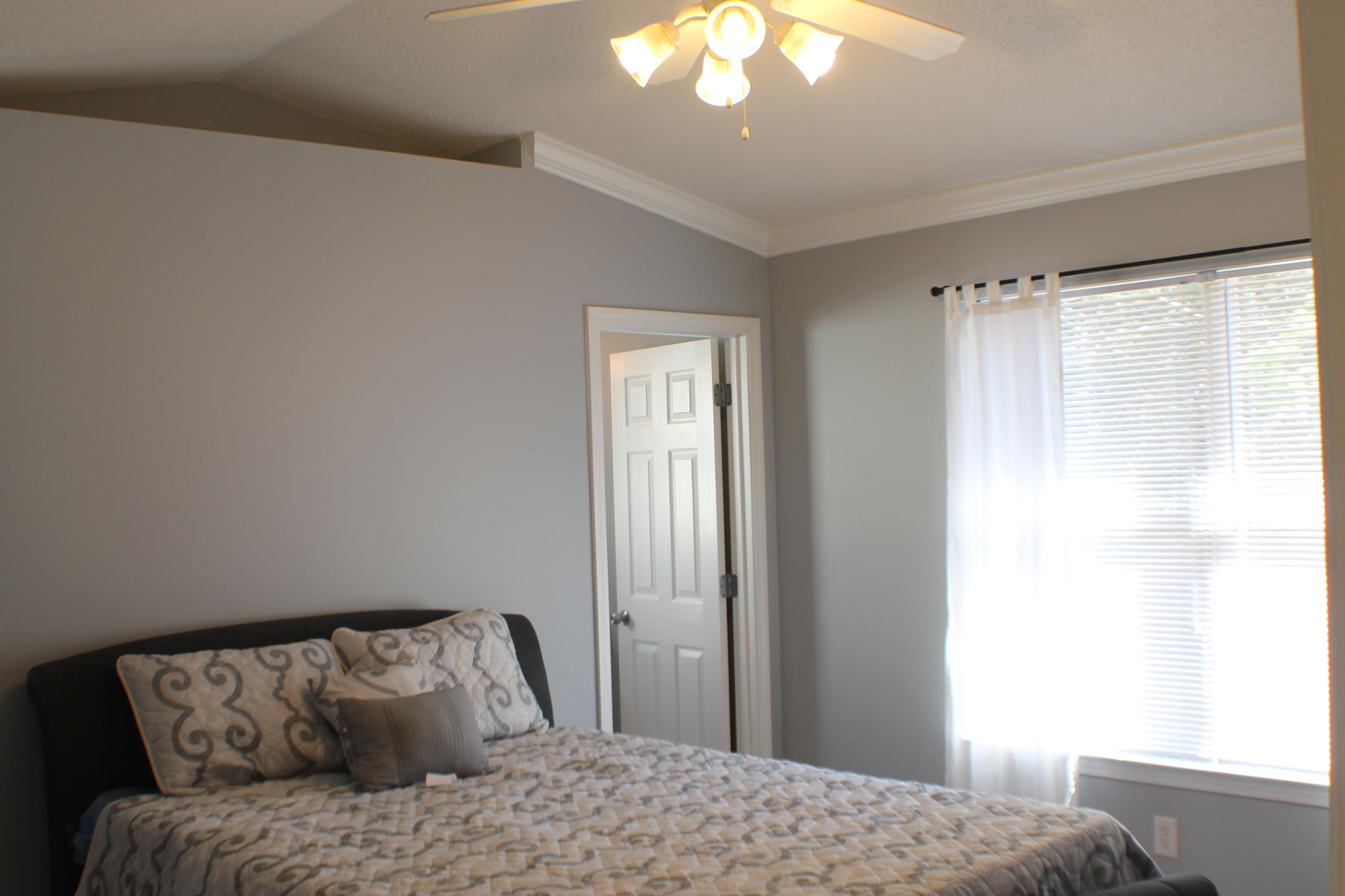 STILLWELL ESTATES - Residential