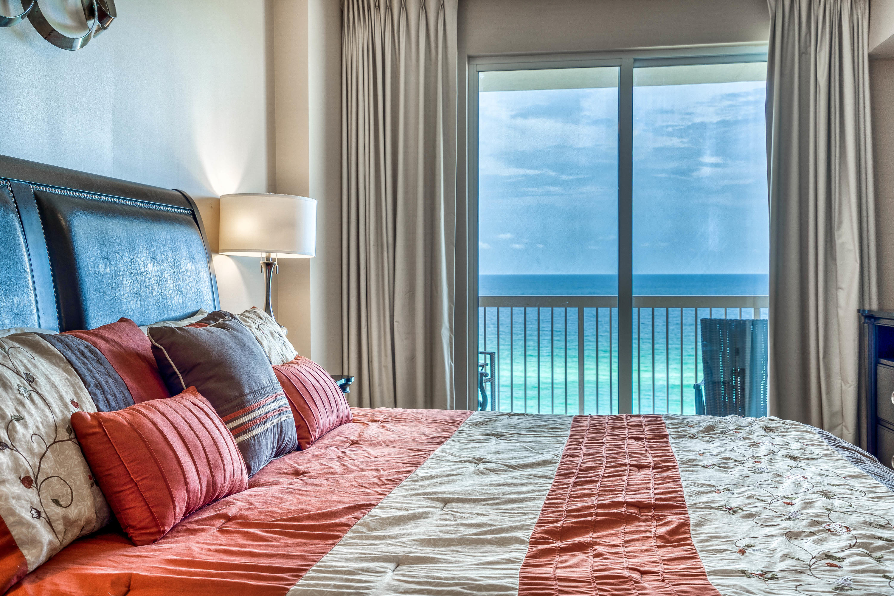 SUNRISE BEACH - Residential