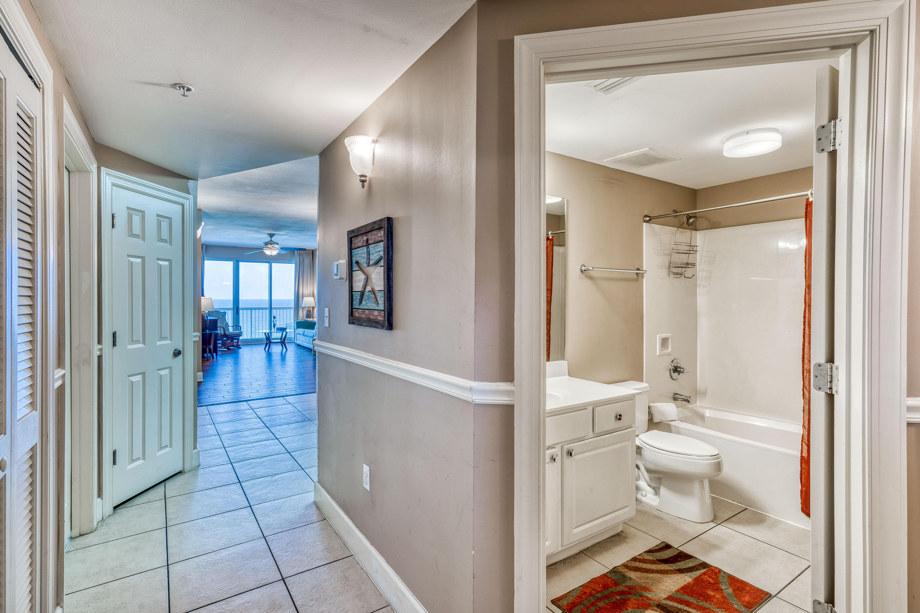 SUNRISE BEACH - Residential