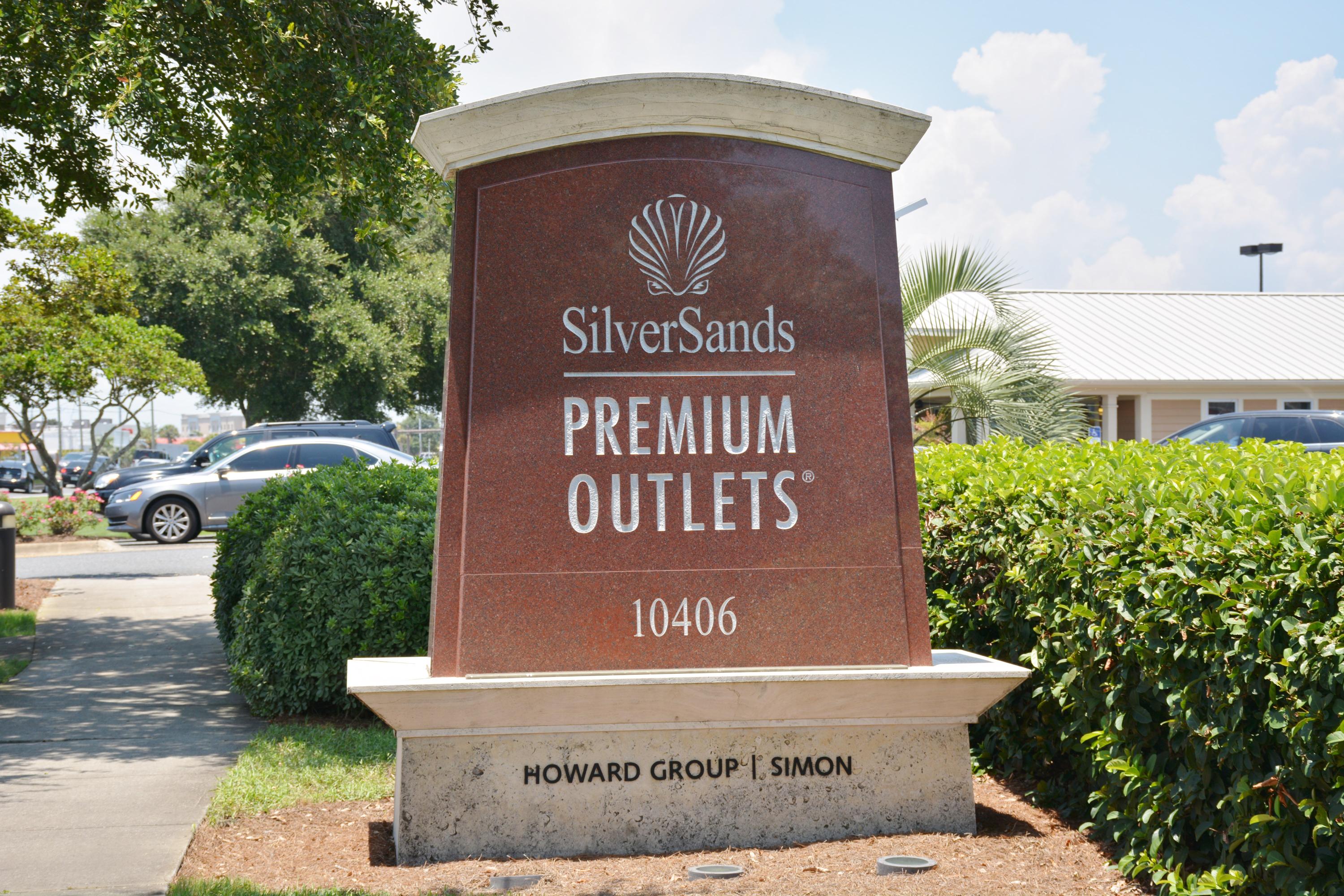 TWIN LAKES TOWNHOMES PH 2 - Residential