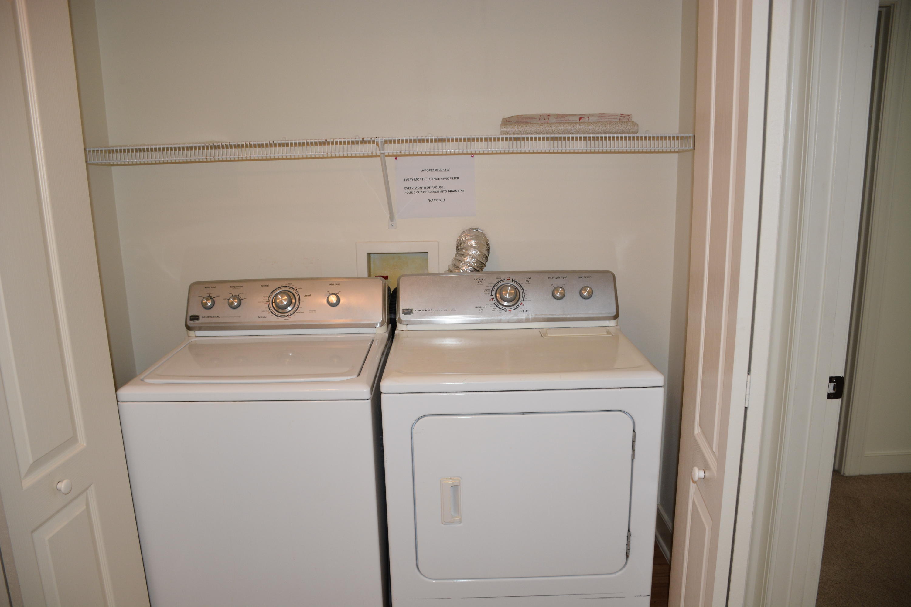 TWIN LAKES TOWNHOMES PH 2 - Residential