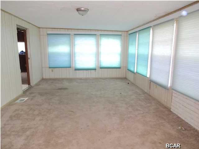 LAGUNA BEACH - Residential