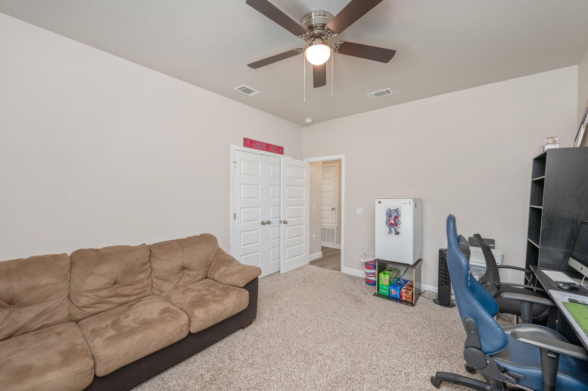 Oakcrest Farms And Gardens - Residential