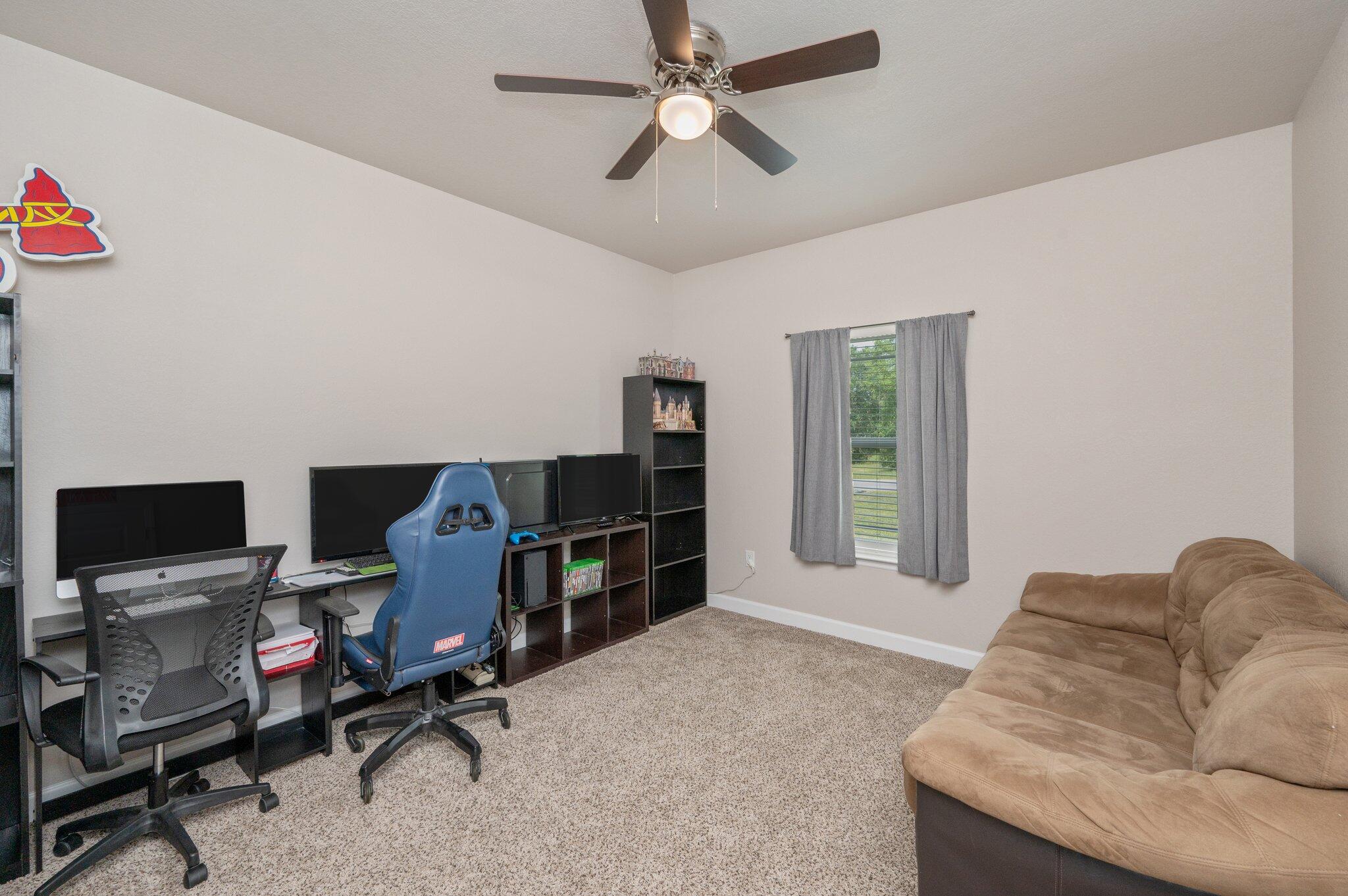 Oakcrest Farms And Gardens - Residential