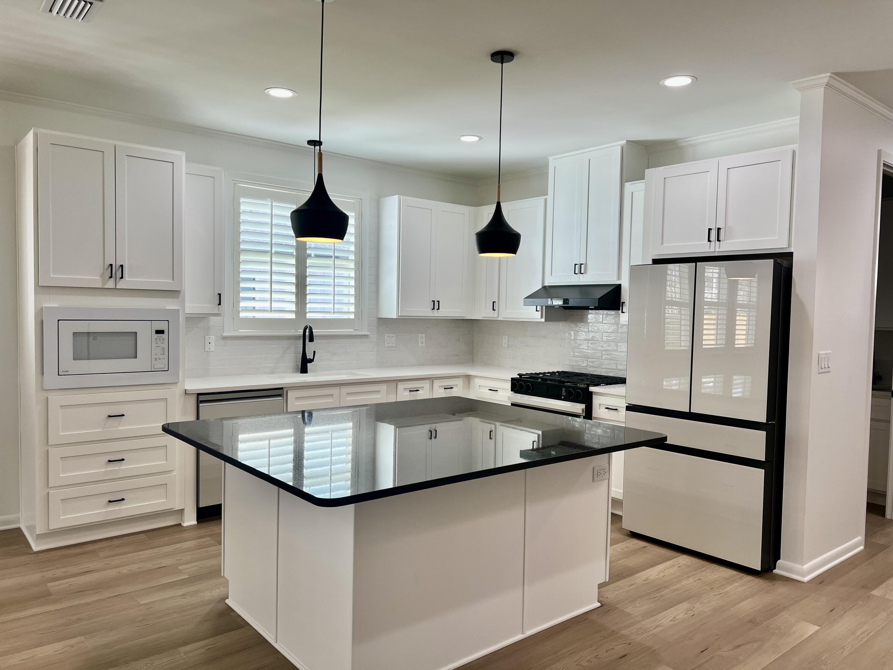 Deer Moss Creek - Residential