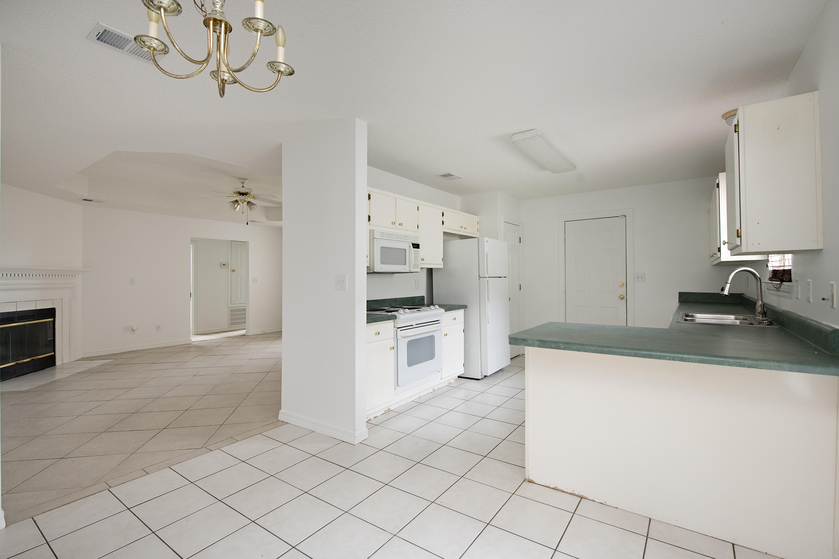 SOUTHERN OAKS PLANTATION - Residential