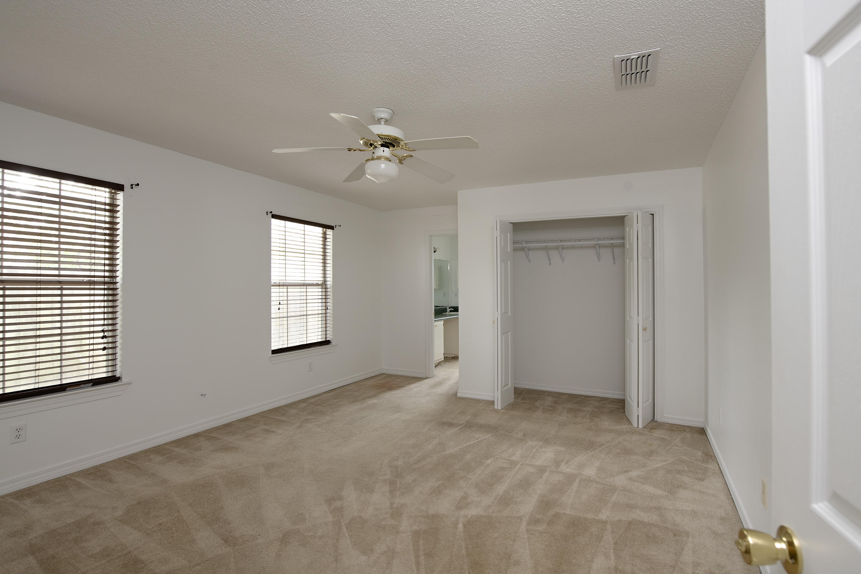 SOUTHERN OAKS PLANTATION - Residential