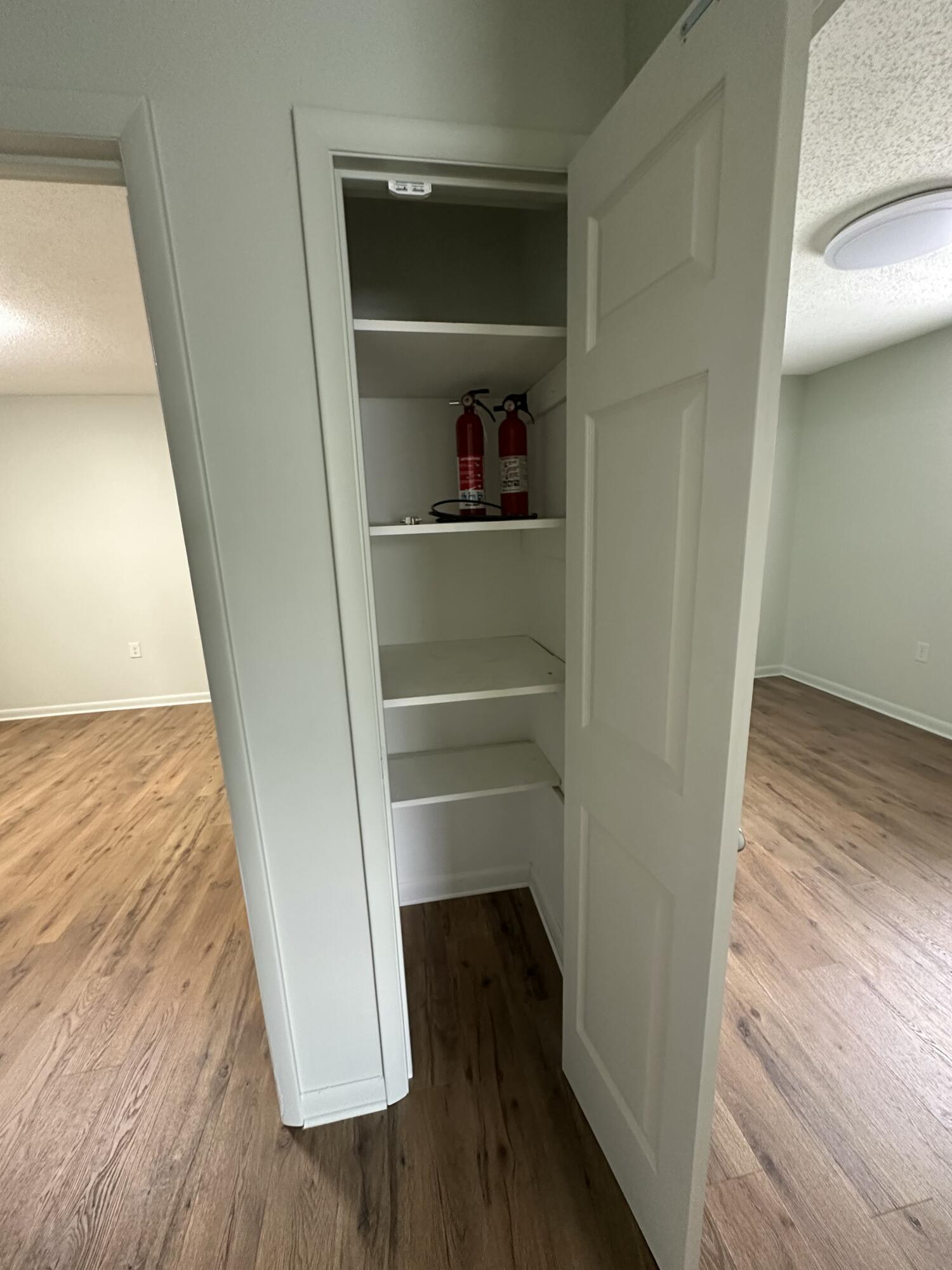 PINE MEADOWS 1ST ADDN - Residential Lease