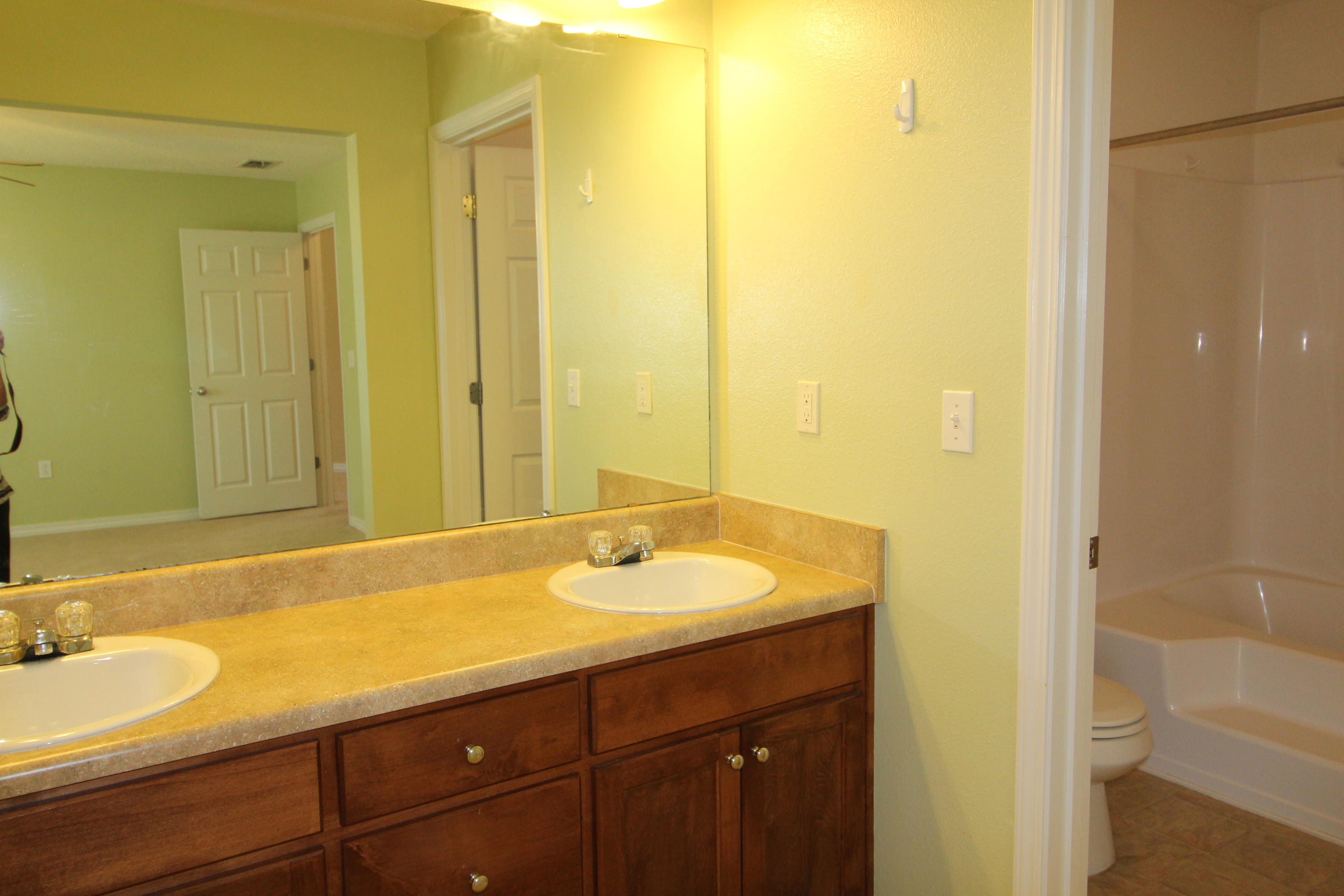 IRON GATE - Residential