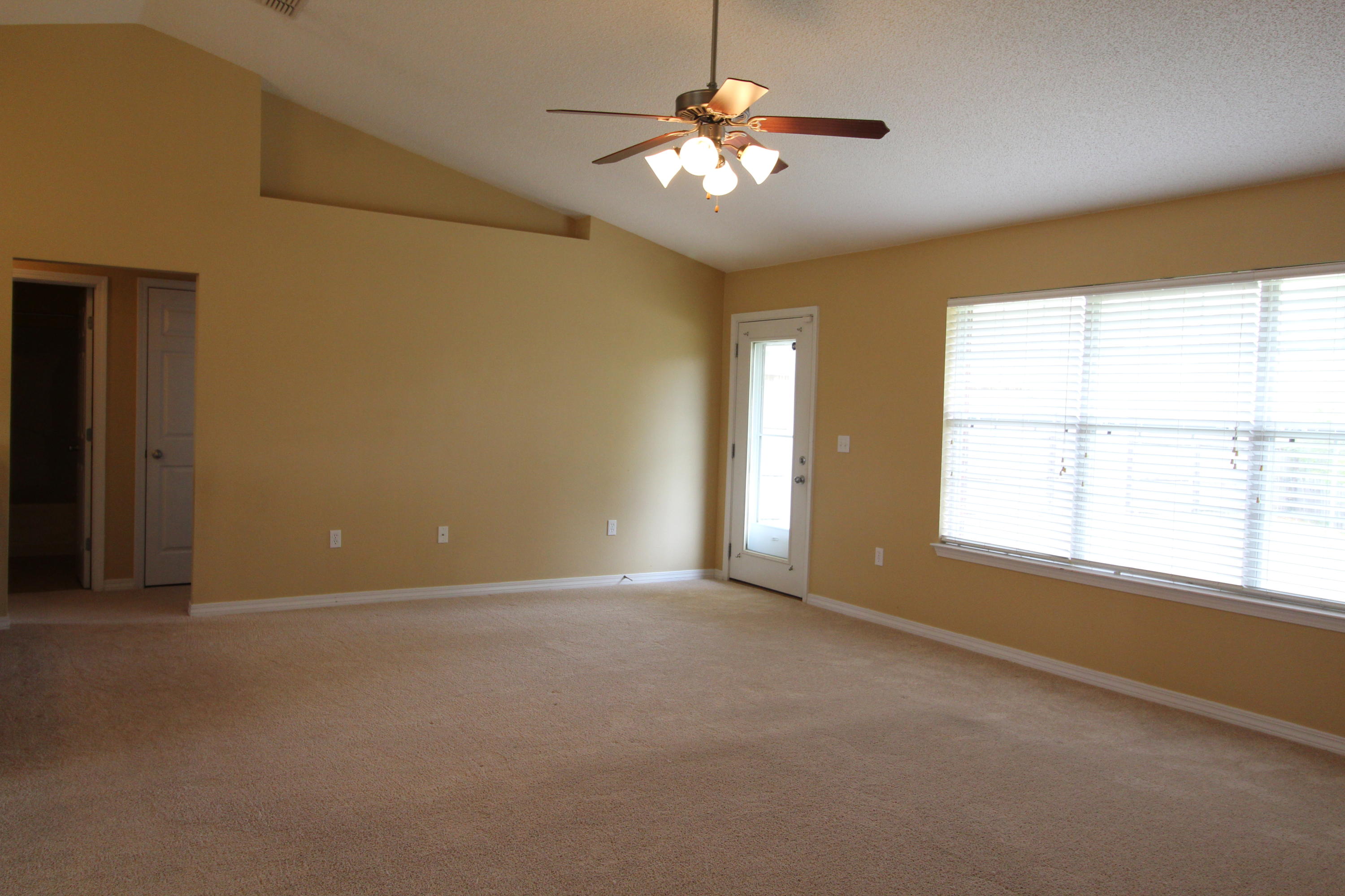 IRON GATE - Residential