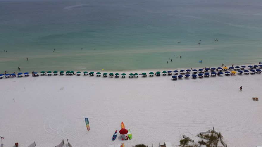 This Emerald Towers Unit Is Tastefully Furnished. $32,600 For The Last 12 Months Rentals. These Two Bedroom Units In Emerald Towers Are Hot Sellers. Won't Be On The Market Long!