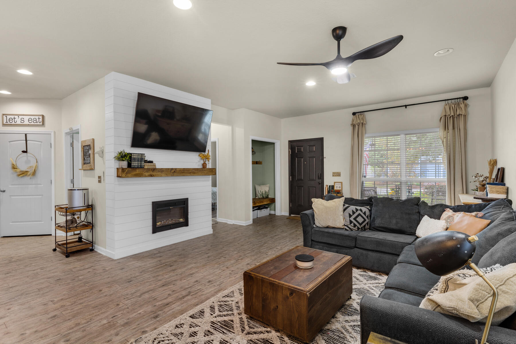 SCHOONER LANDING AT HAMMOCK BAY - Residential