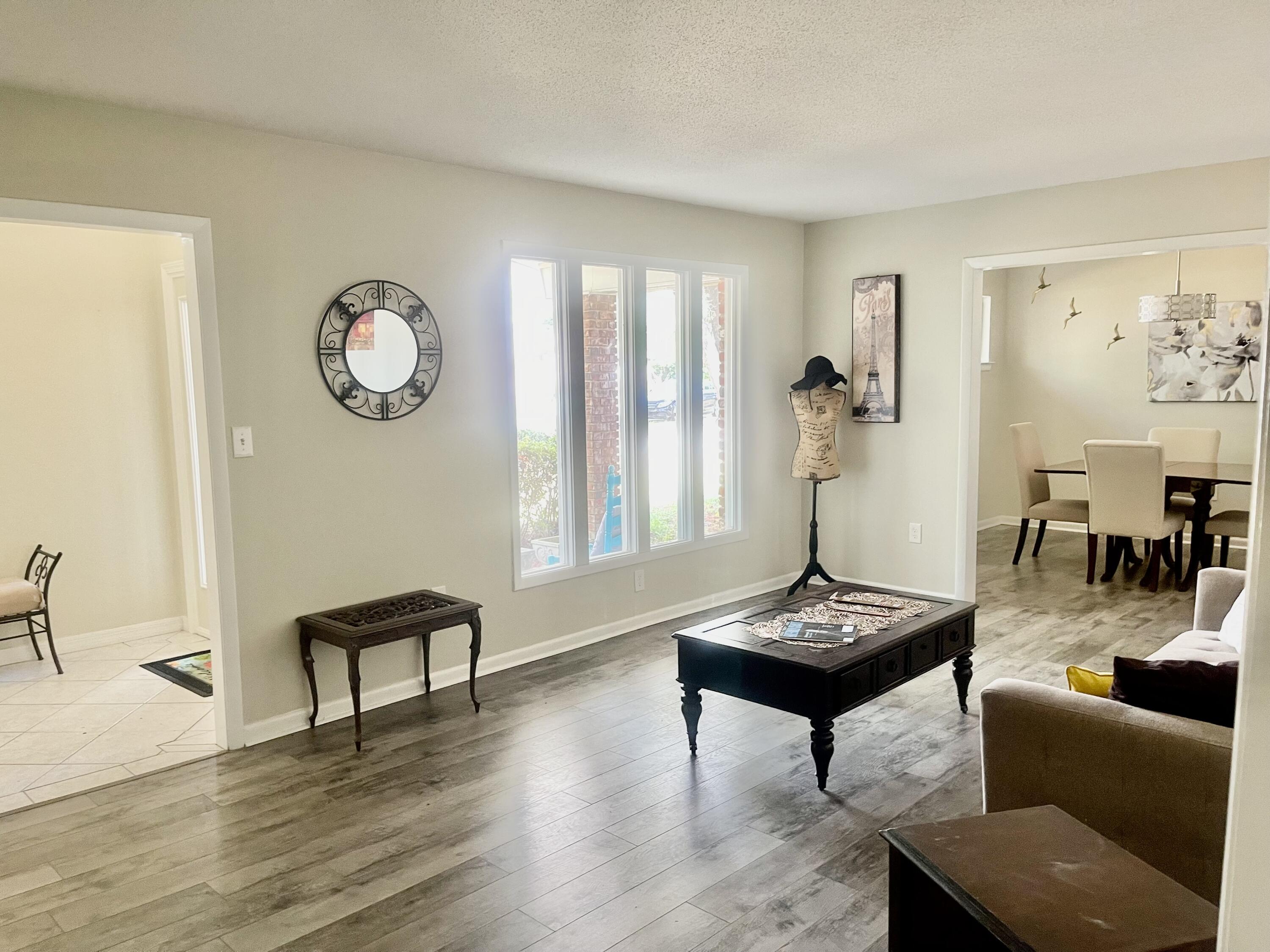POQUITO BAYOU - Residential Lease