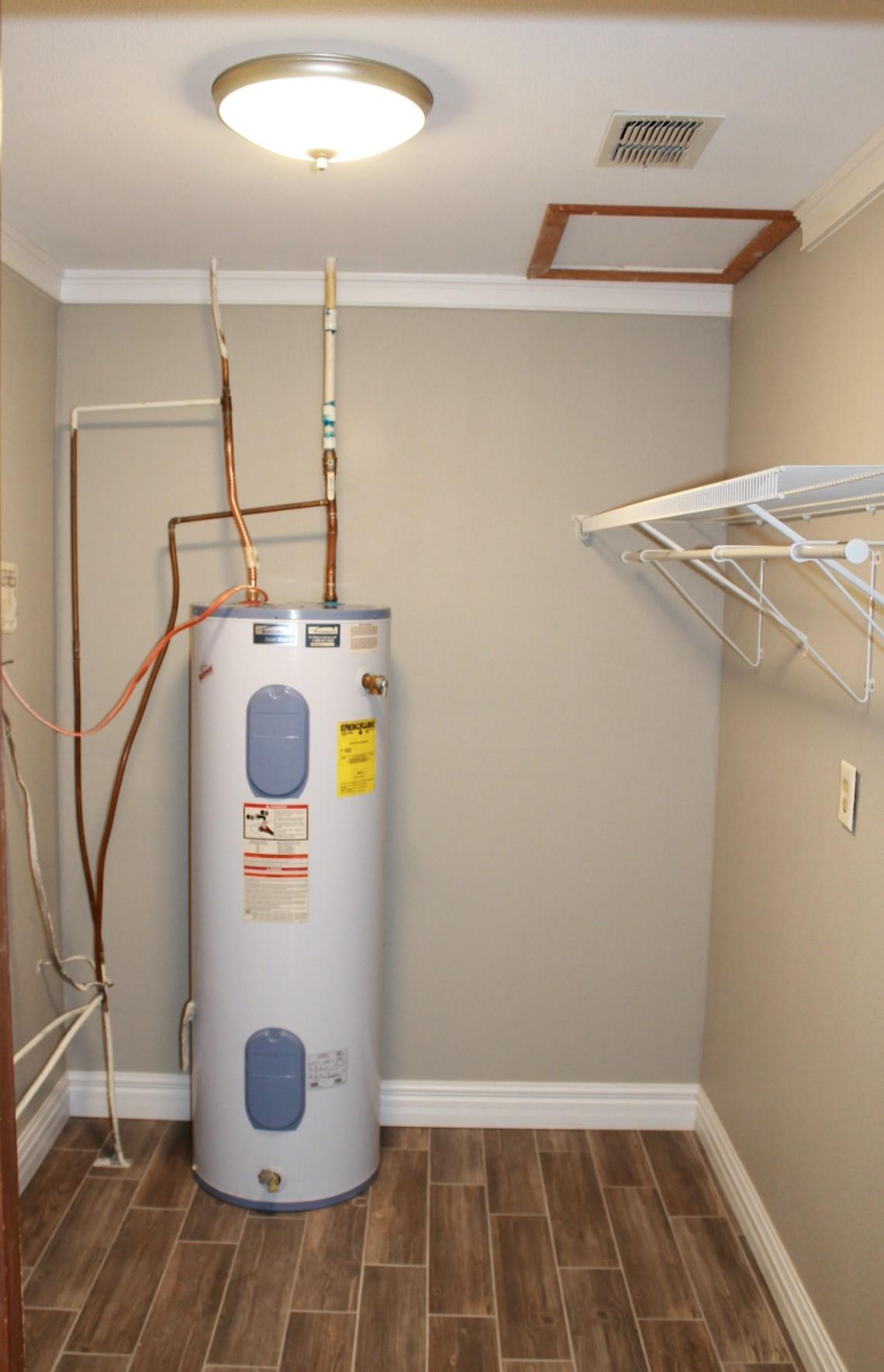 TOWER ACRES - Residential