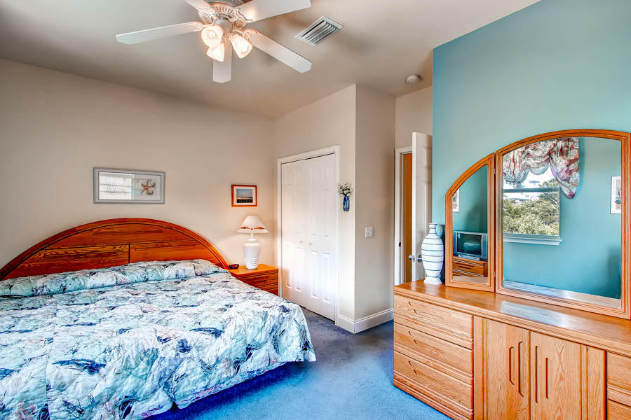 CRYSTAL BEACH - Residential