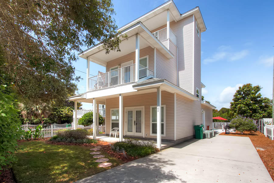 CRYSTAL BEACH - Residential