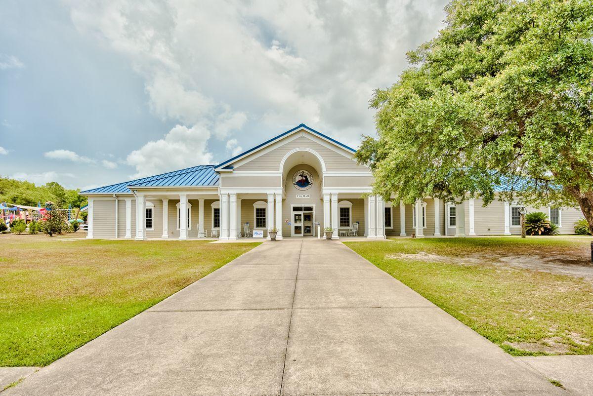 MAGNOLIA BAY ESTATES - Land