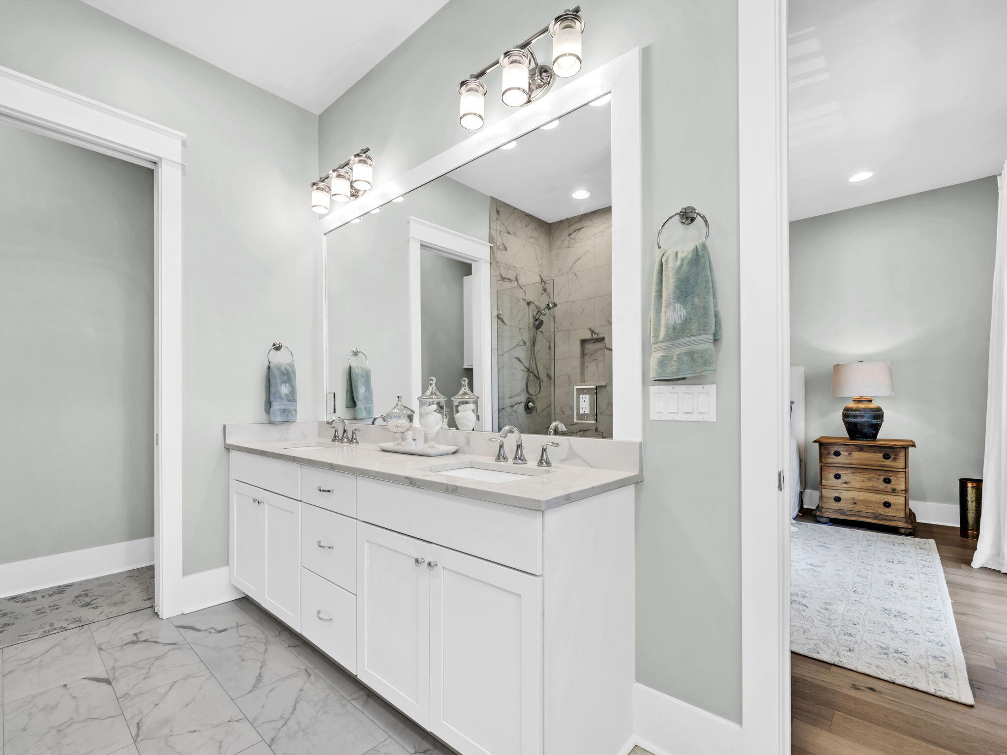 BROWNSTONES AT KELLY PLANTATION - Residential