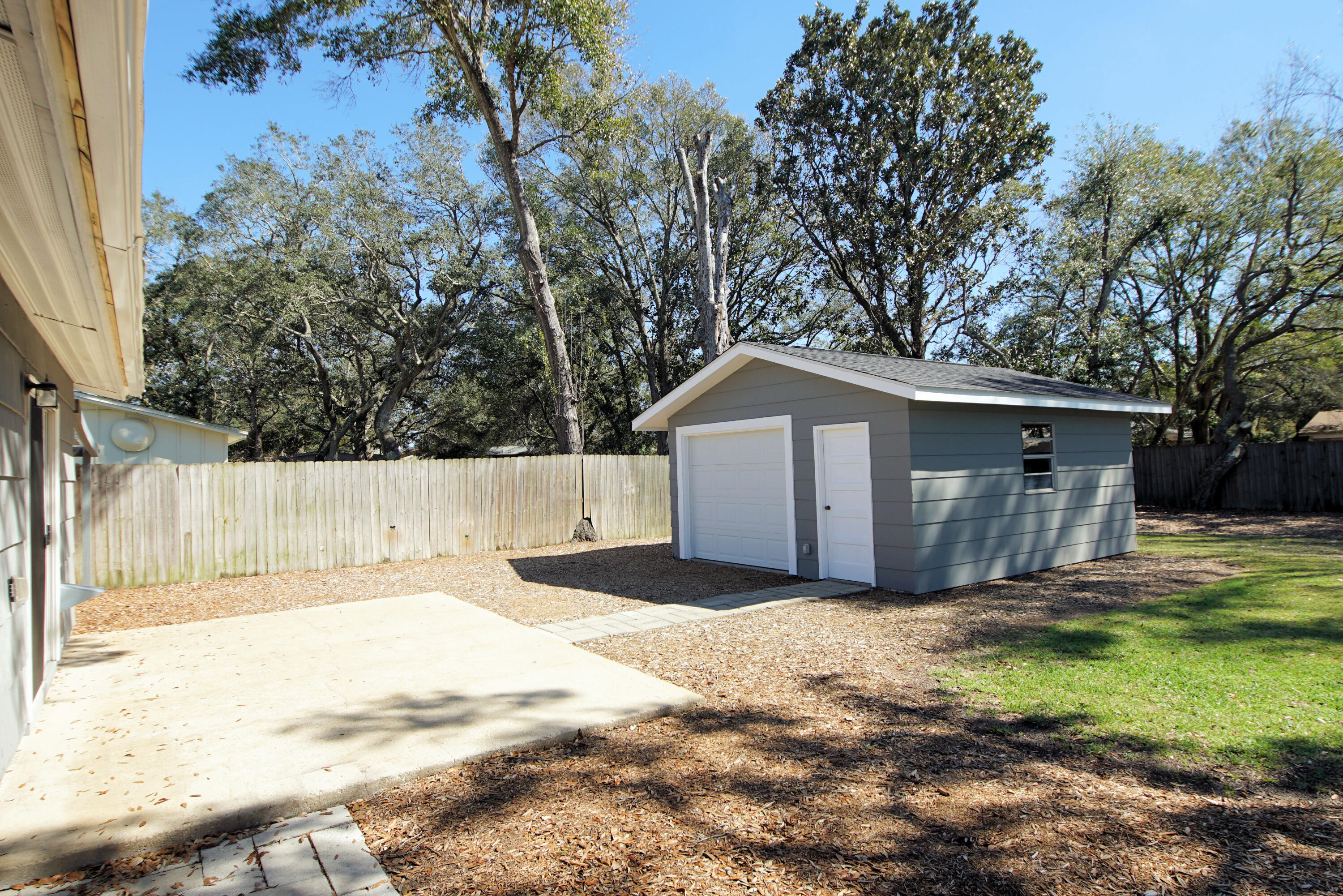 SPRINGDALE - Residential