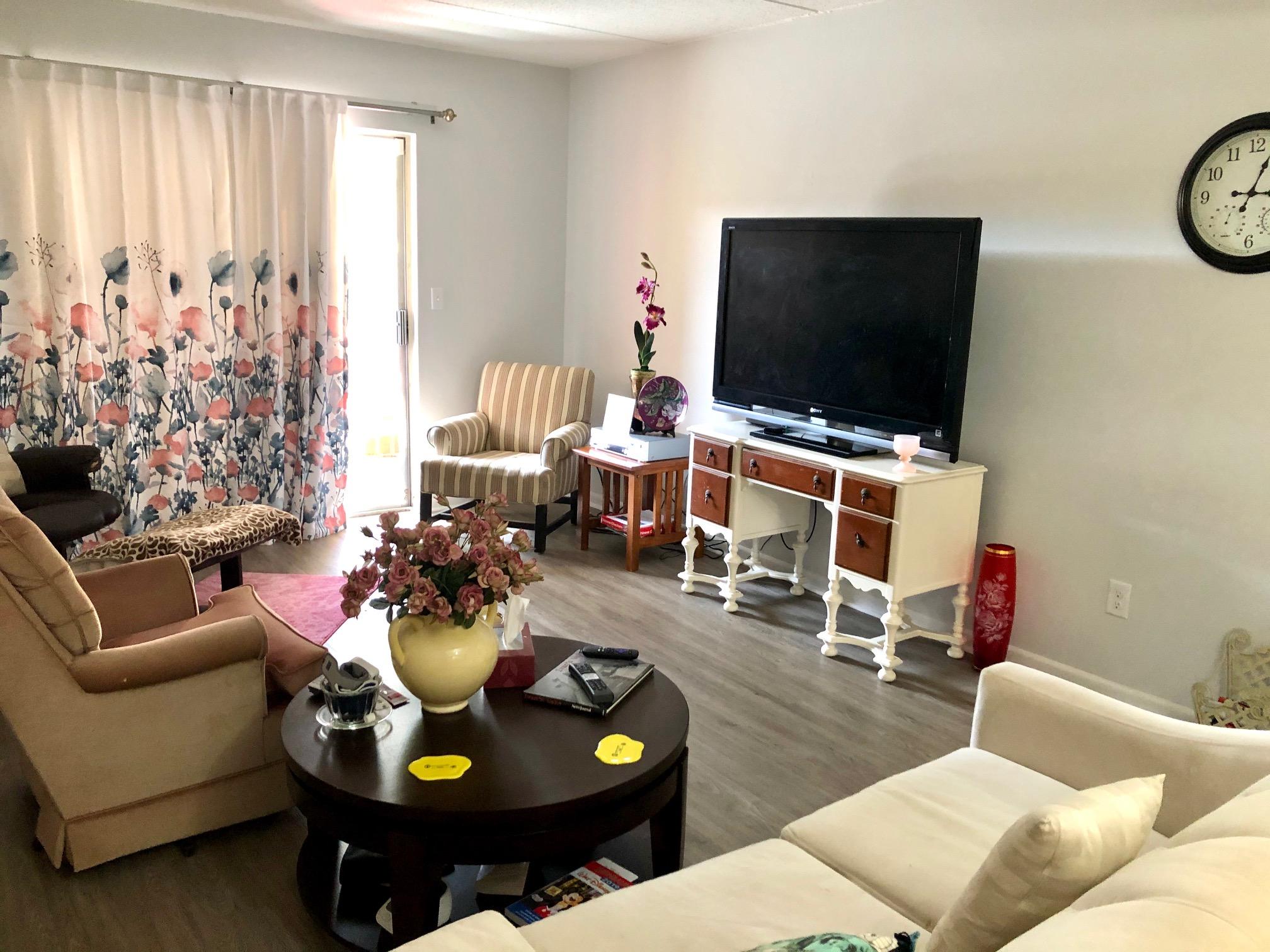 CEDARS CONDO - Residential