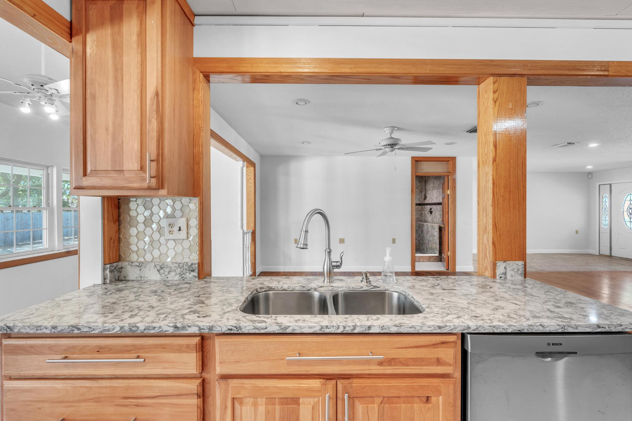 NICEVILLE HEIGHTS ADDN - Residential Lease