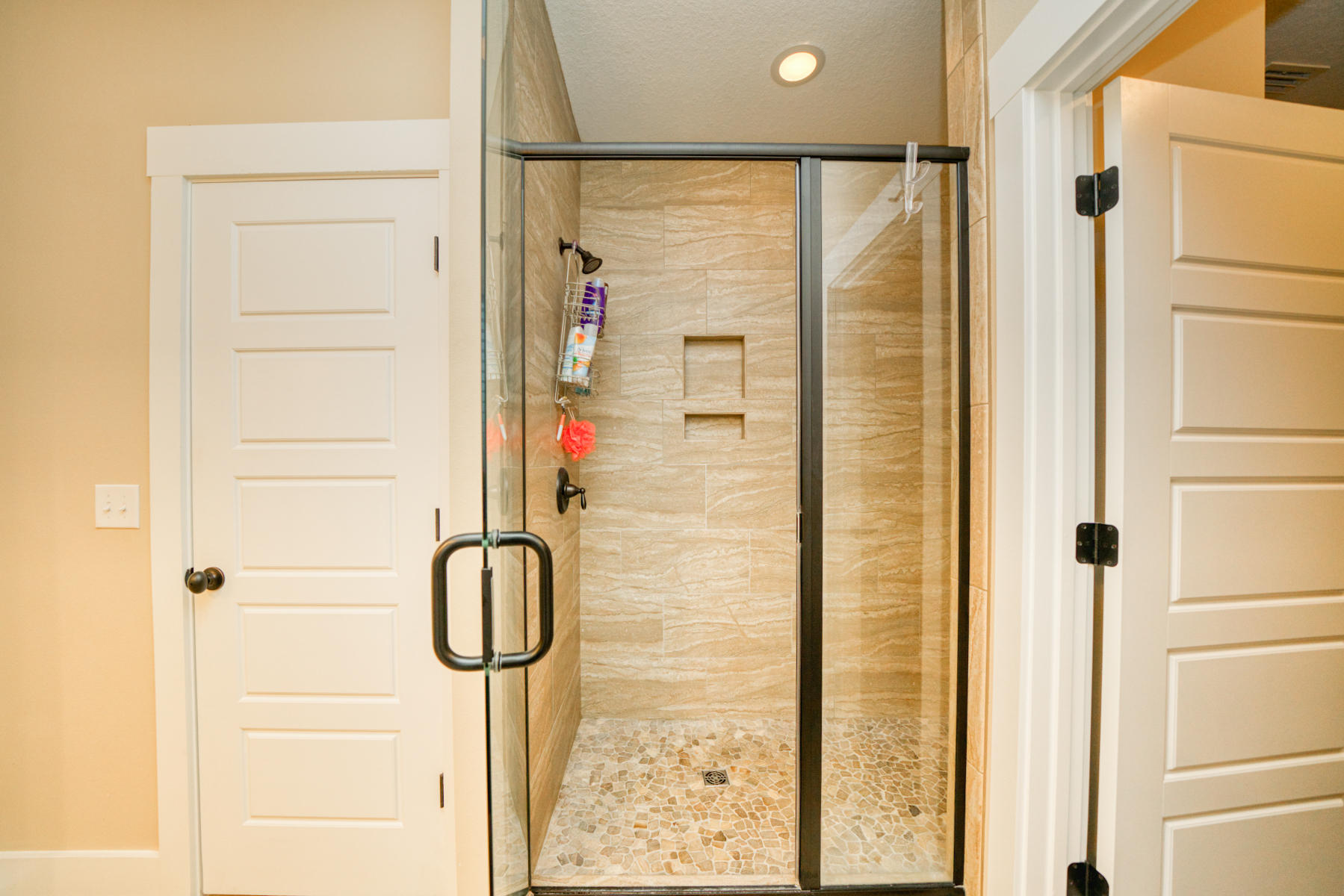 COLONY ESTATES - Residential